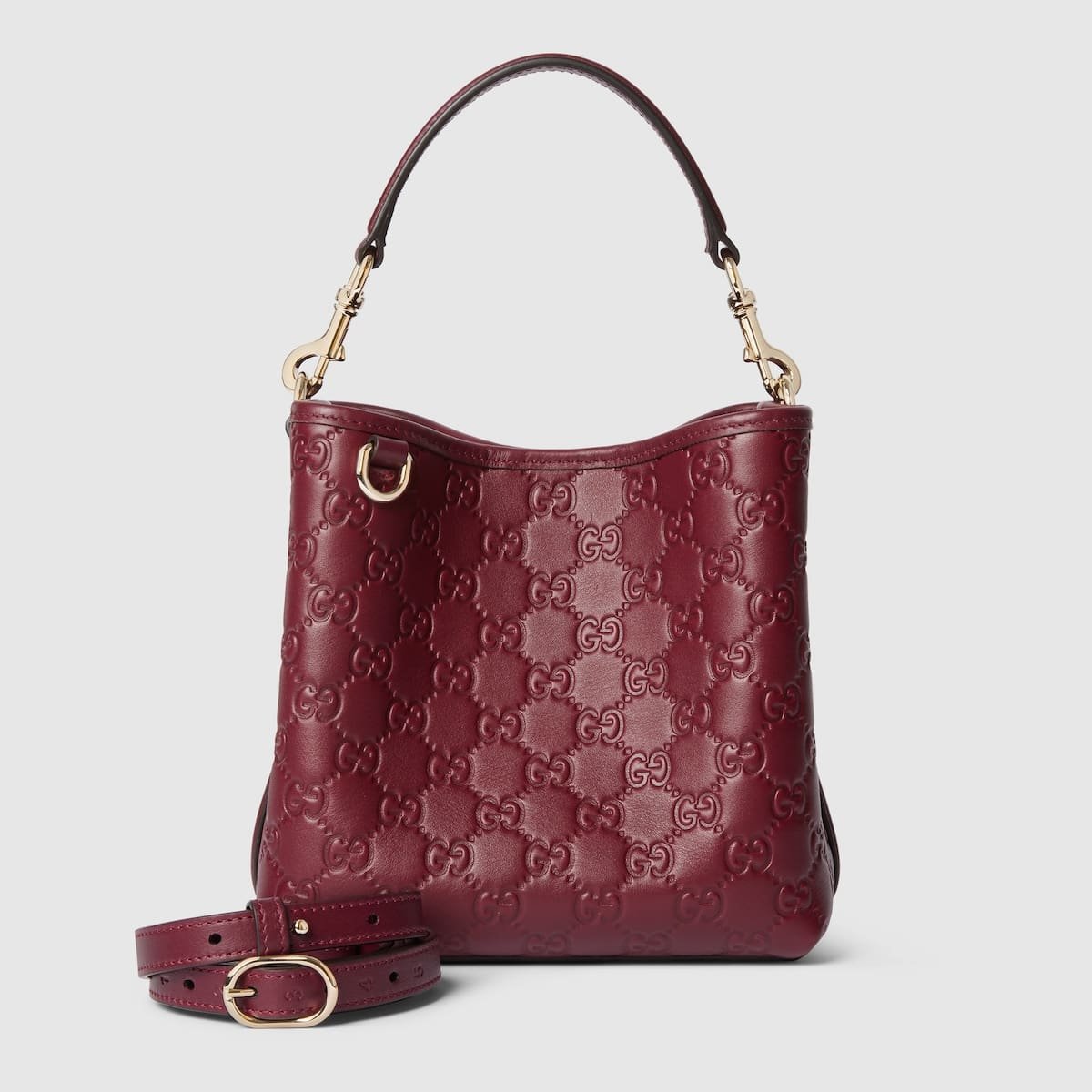 Gvc*1 Emblem small bucket bag