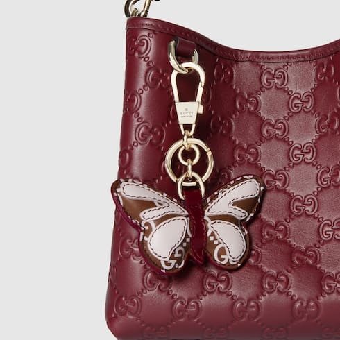 Gvc*1 Emblem small bucket bag