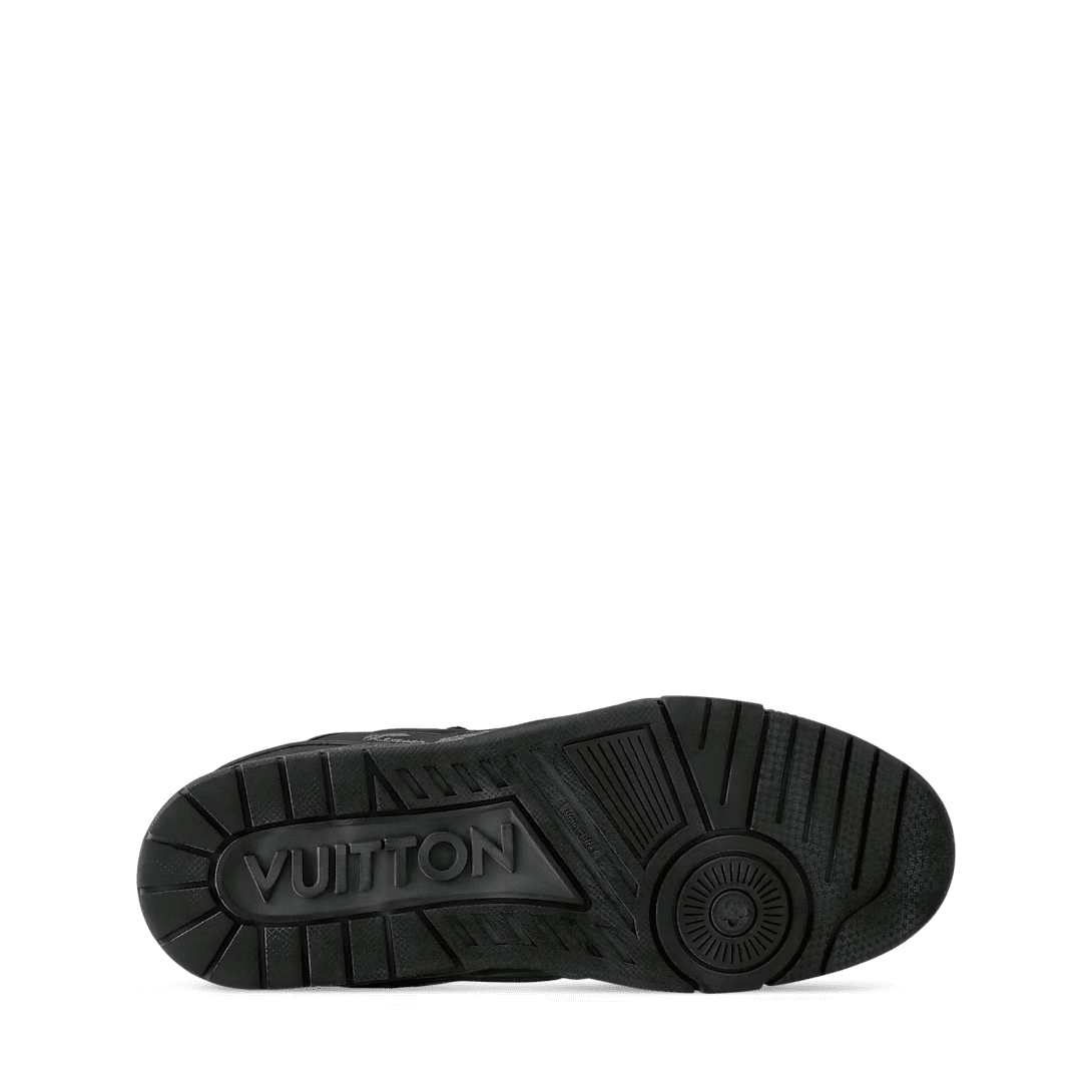 L0vis Vvtt0n 1ADEQR LV Trainer Distressed Sneaker