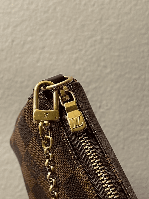 L0vis Vvtt0n Damier Ebene Eva Clutch