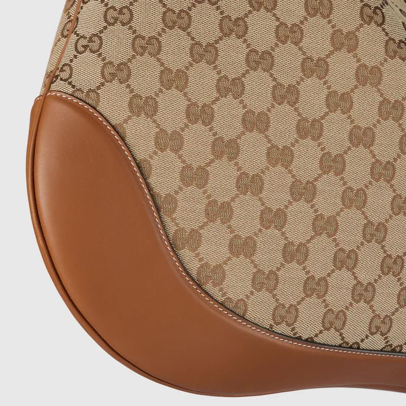Gvc*1 B medium shoulder bag