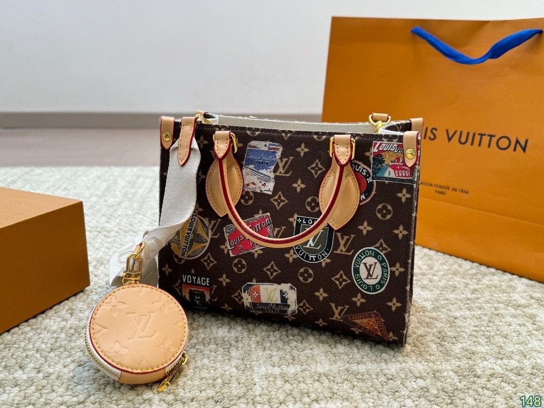 L0vis Vvtt0n Jungle Mom bag onthego