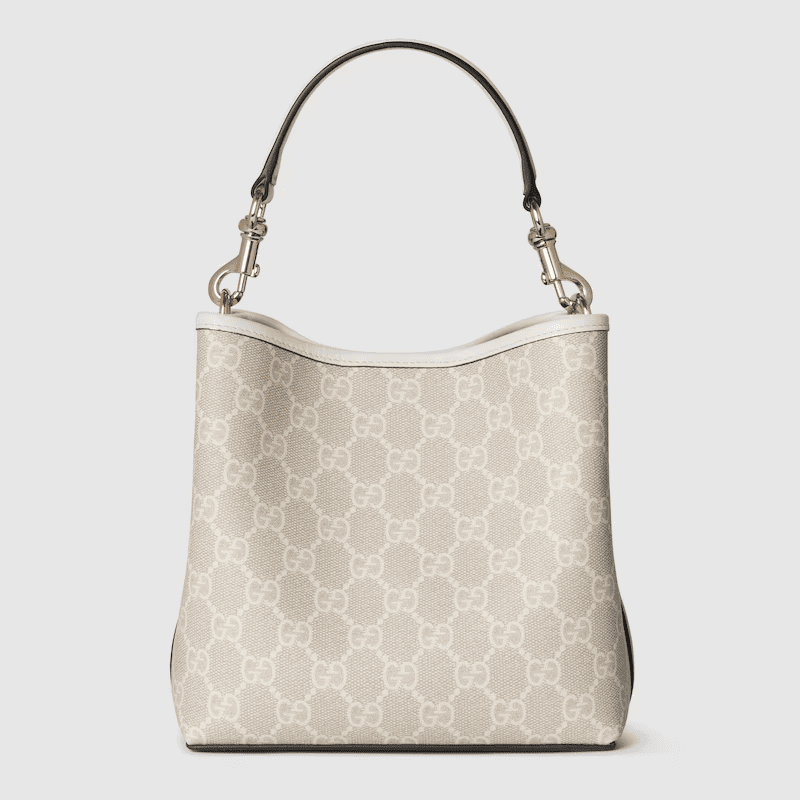 Gvc*1 EMBLEM SMALL BUCKET BAG