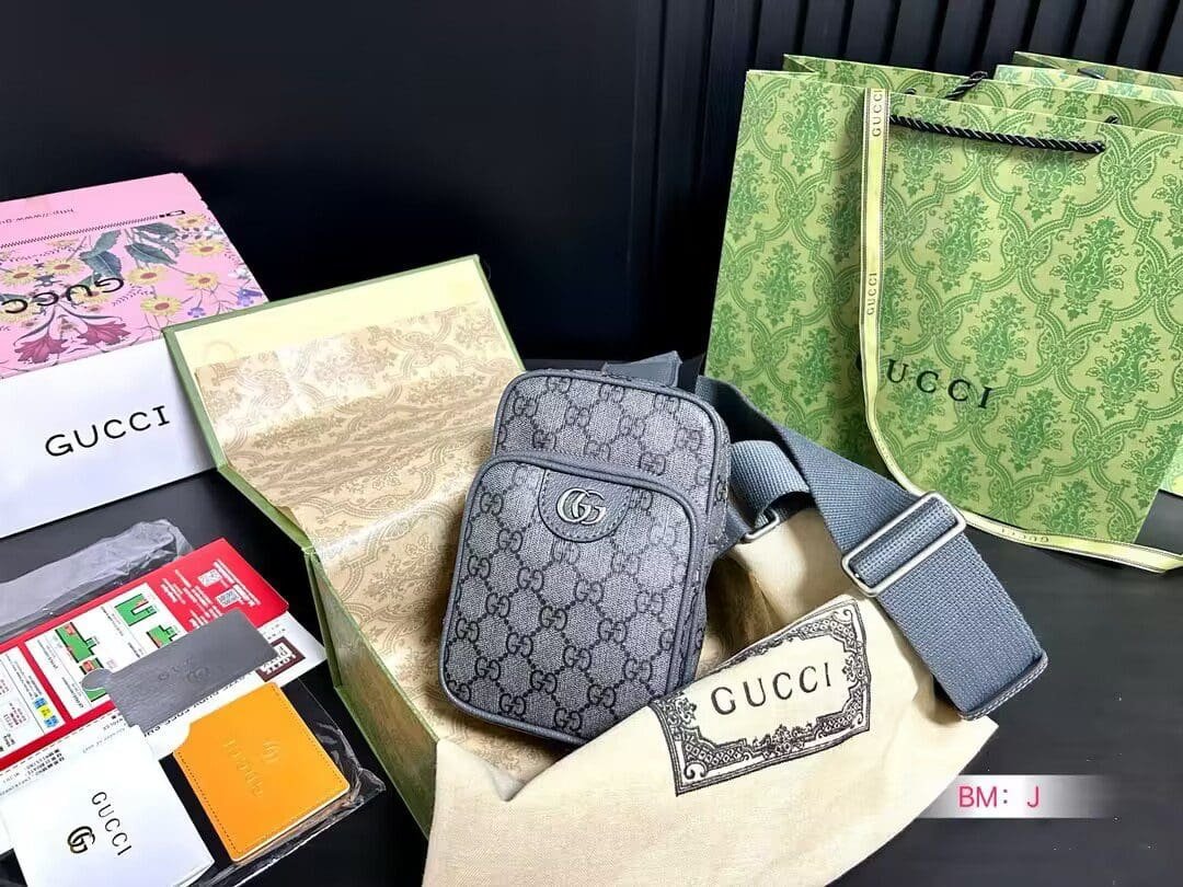 Gvc*1 OPHIDIA GG MINI BAG