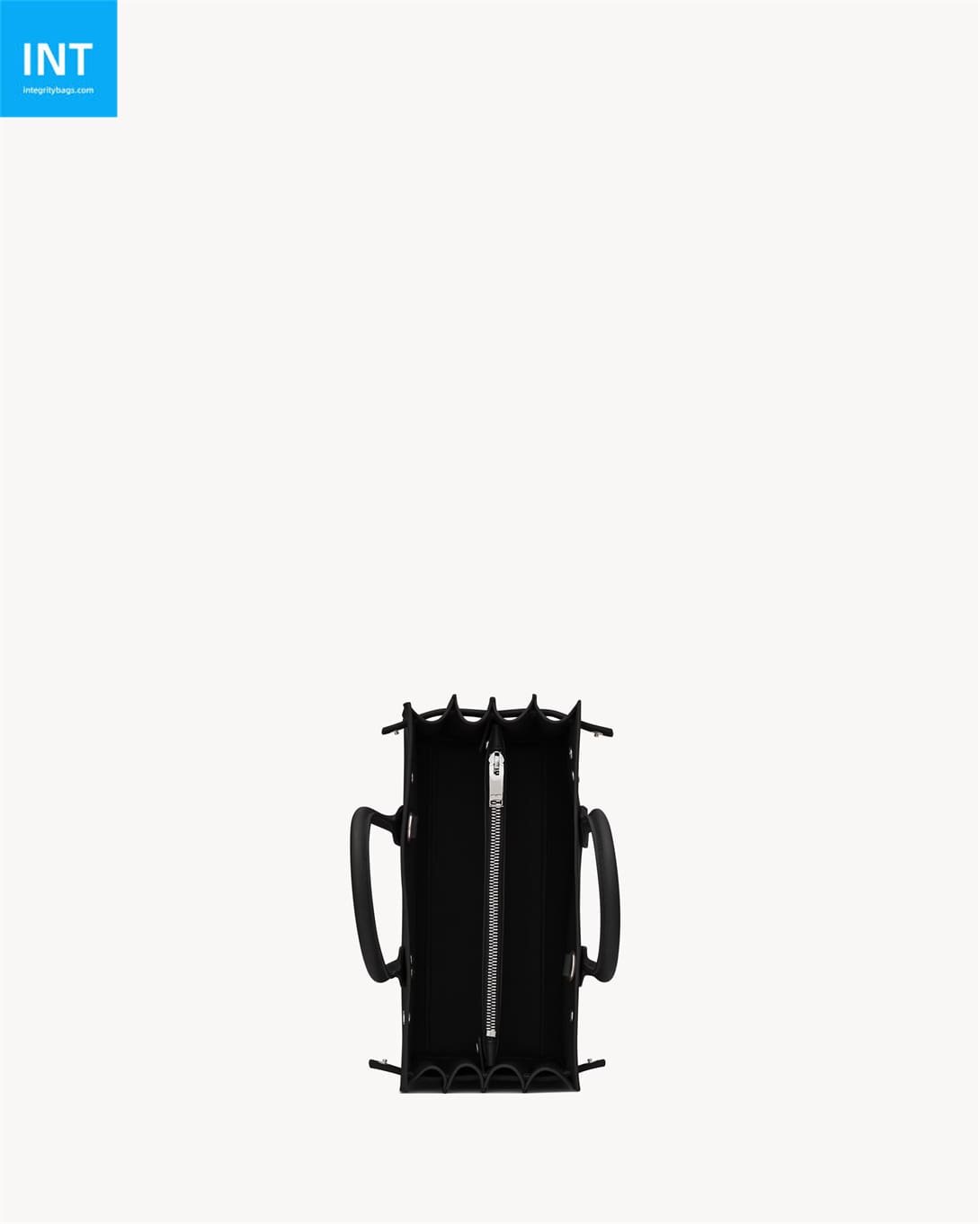 Sa1nt Lau*nt SAC DE JOUR BABY bag in grained leather