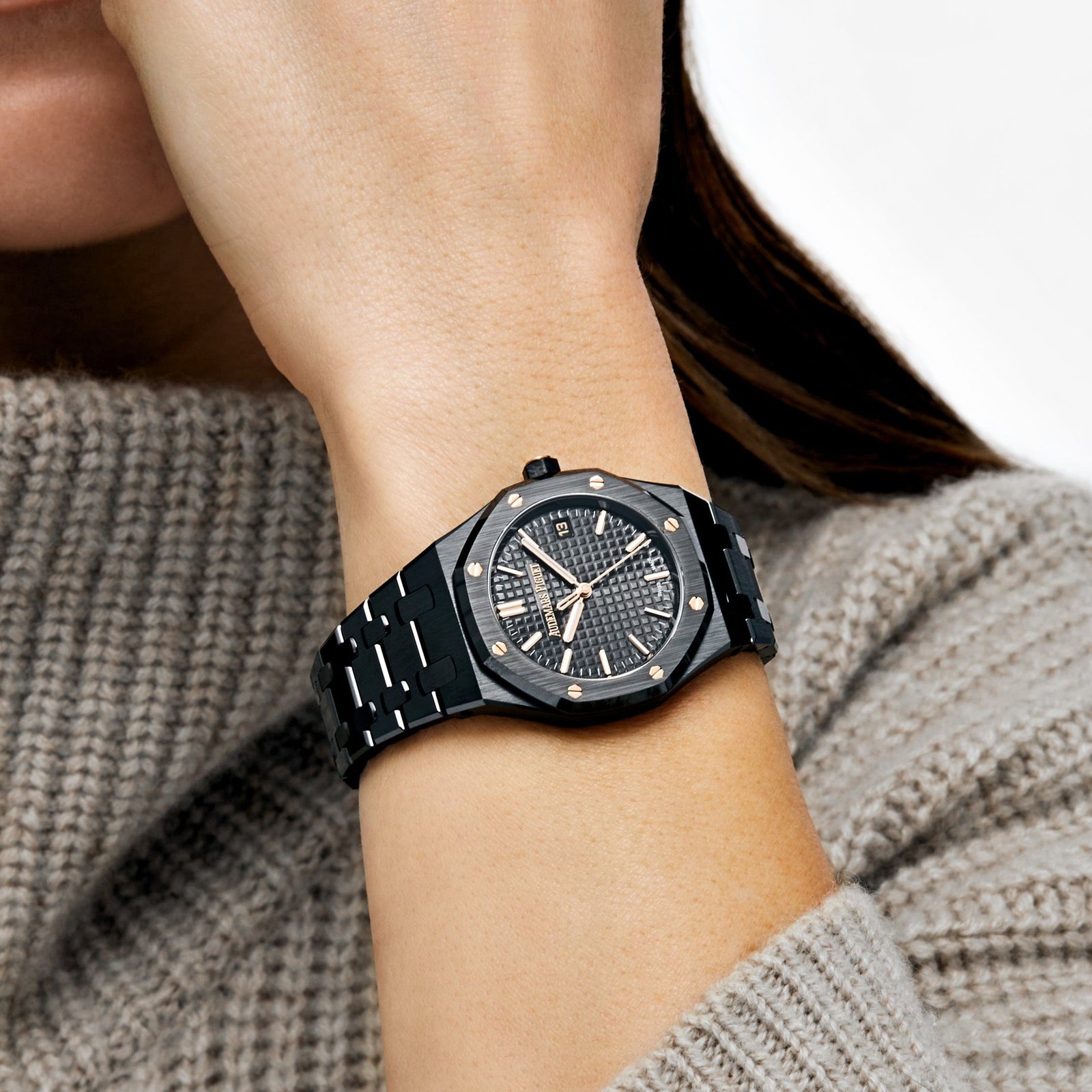 Audemars P1g*et Royal Oak Selfwinding 77350CE.OO.1266CE.01 ‘Ladies’ Black Ceramic Black Dial