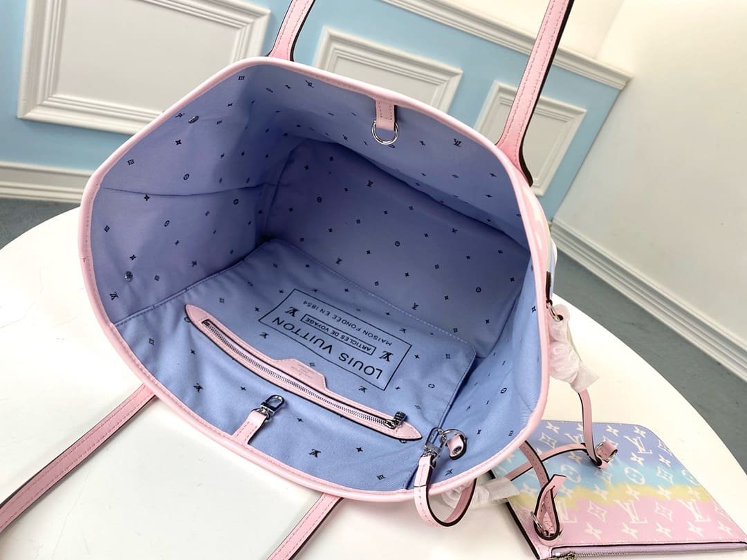 L0vis Vvtt0n M45270 Escale Neverfull MM