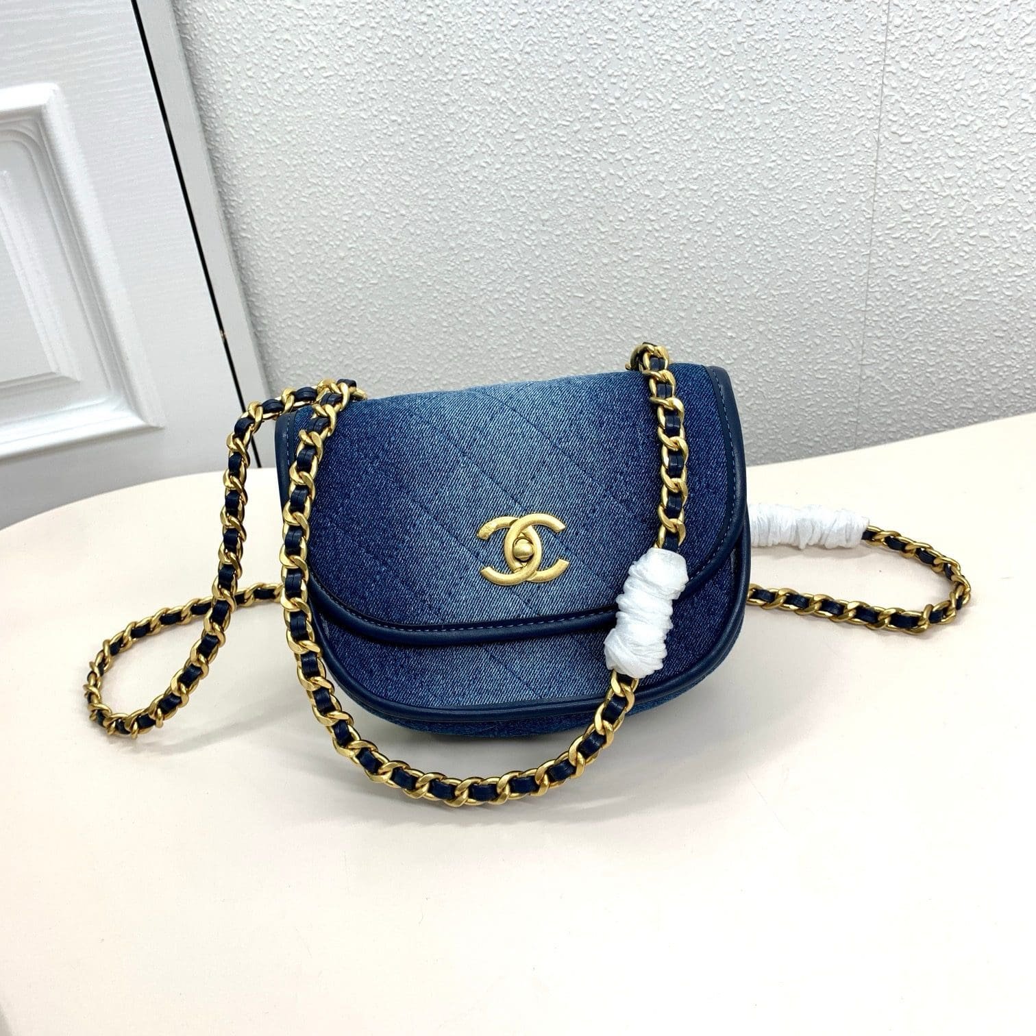 Ch**el 24C saddle bag