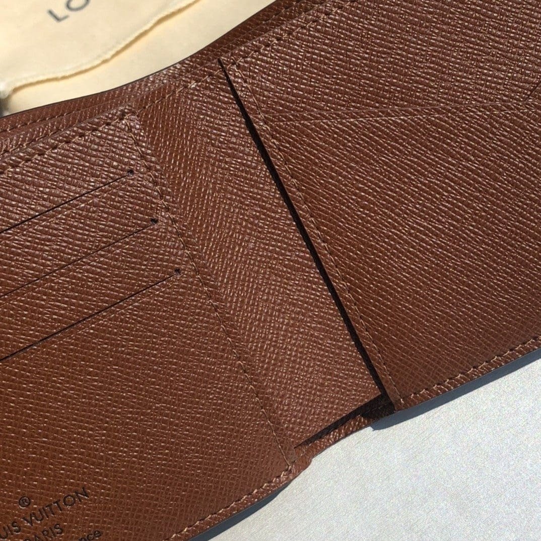 L0vis Vvtt0n Marco Wallet M61675