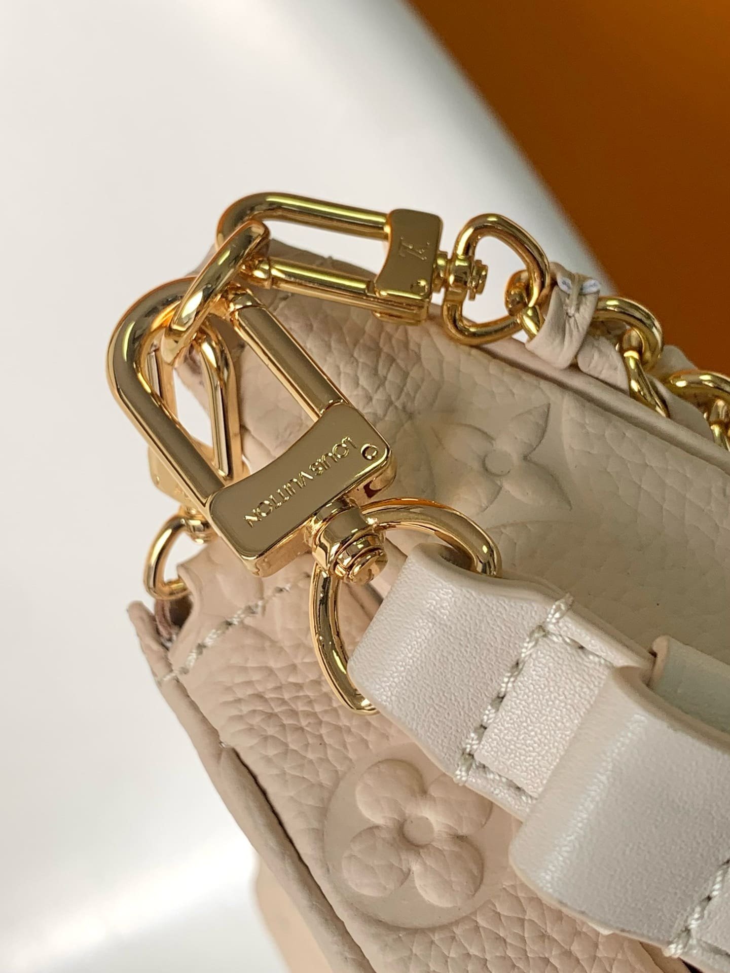 L0vis Vvtt0n M46568 Multi Pochette Accessoires