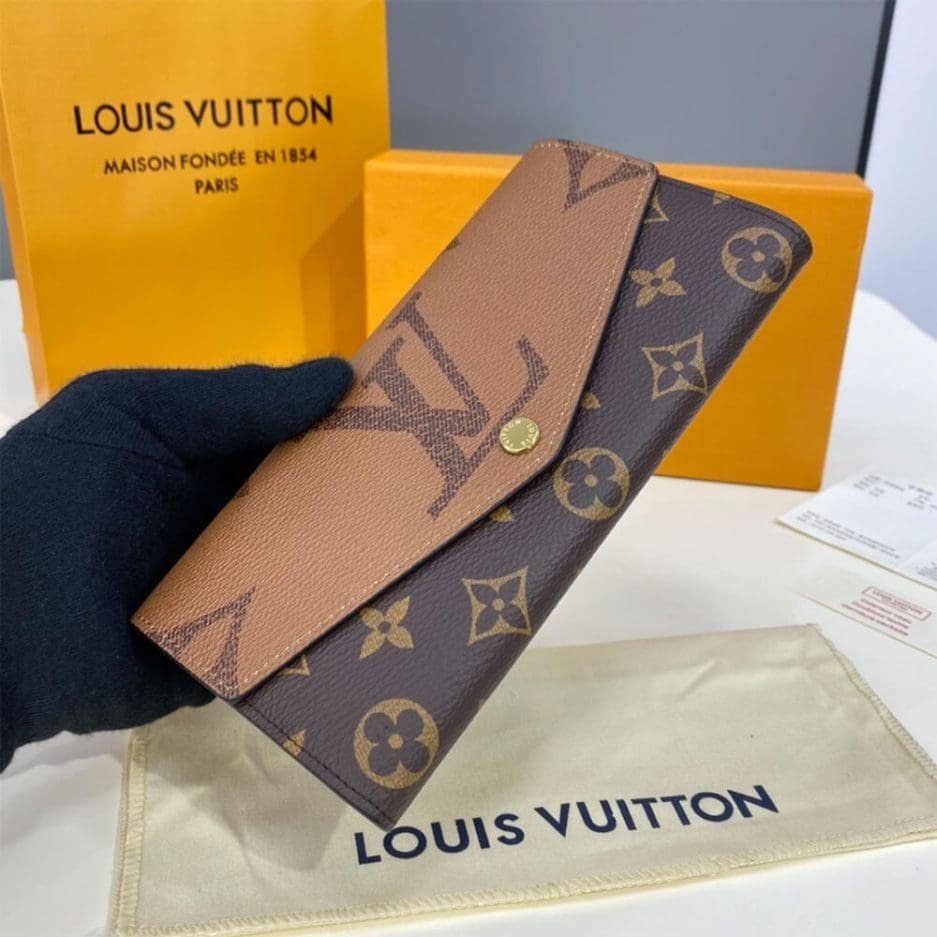 L0vis Vvtt0n Sarah Wallet M80726