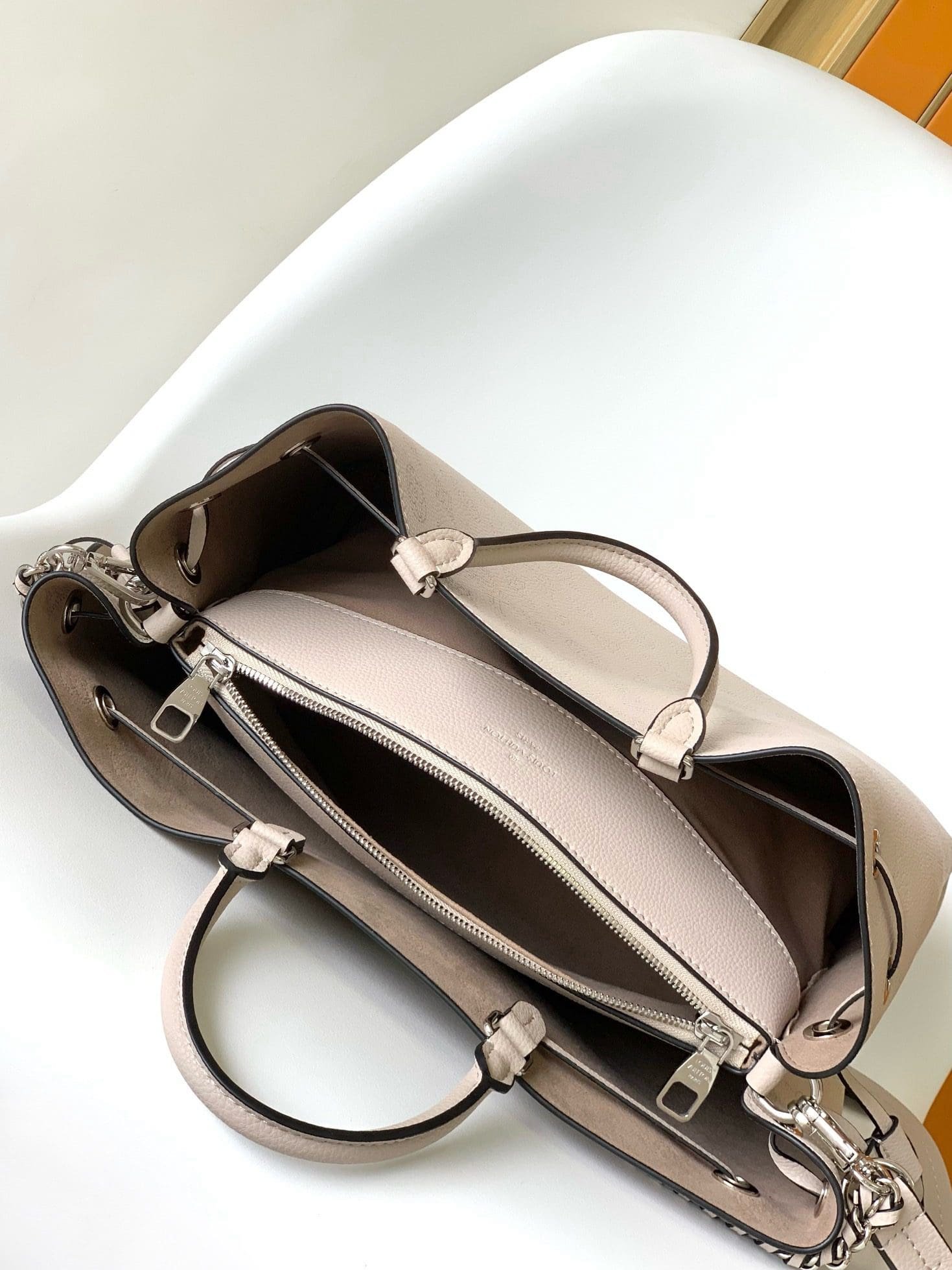 L0vis Vvtt0n M59201 Bella Tote