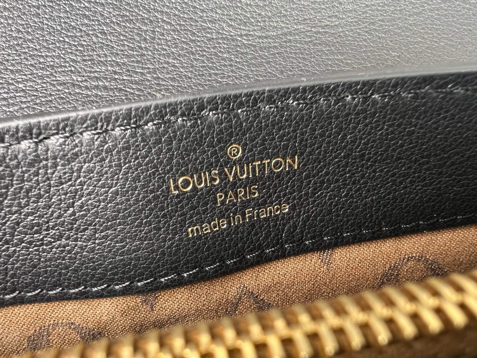 L0vis Vvtt0n M25209 Dauphine Soft MM