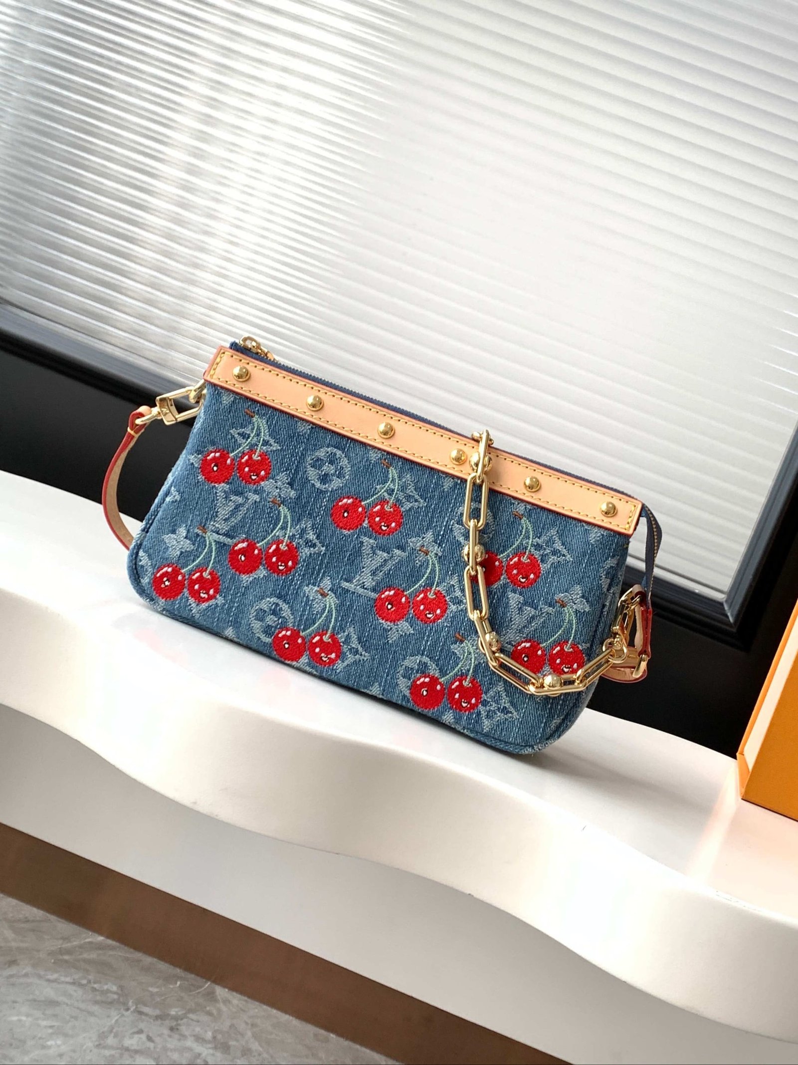 L0vis Vvtt0n M13994 LV x TM Pochette Accessoires