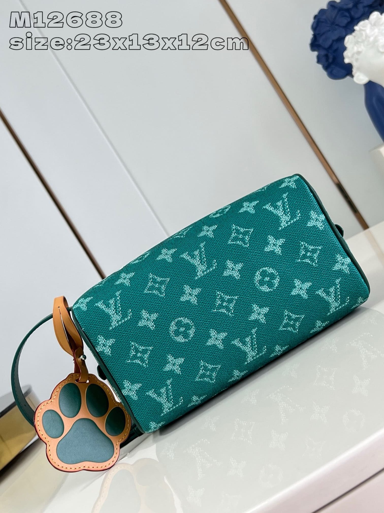 L0vis Vvtt0n M12688 Locker Dopp Kit