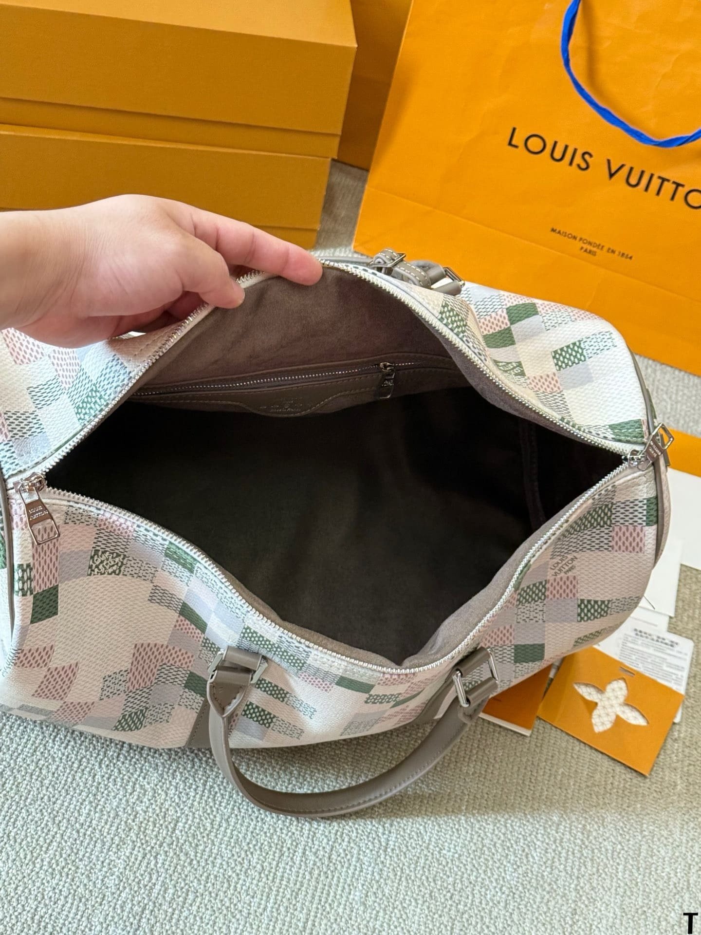 L0vis Vvtt0n N00106 Keepall BANDOULIÈRE 45 travel bag
