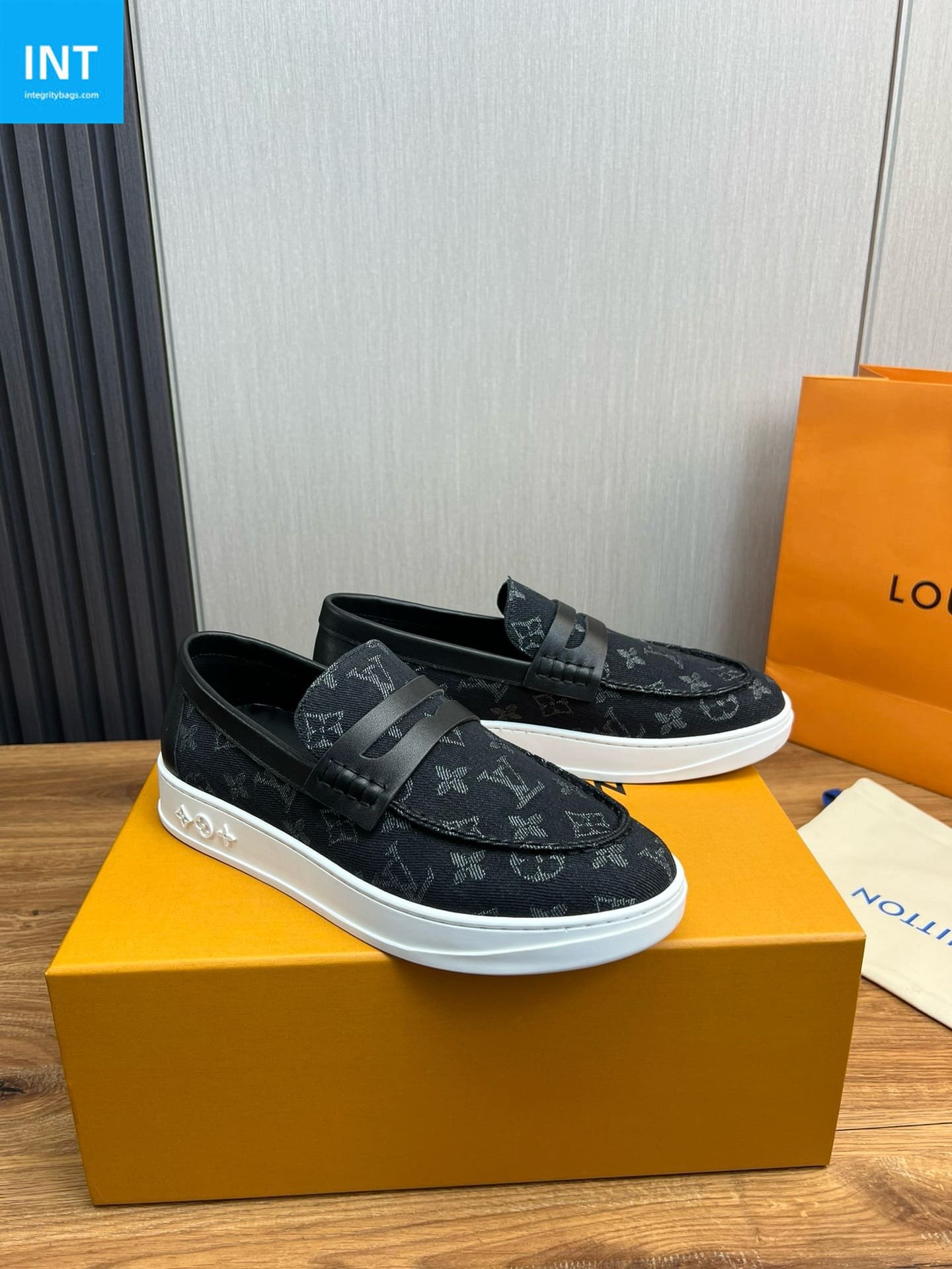 L0vis Vvtt0n Shoes | Mastercraft Quality