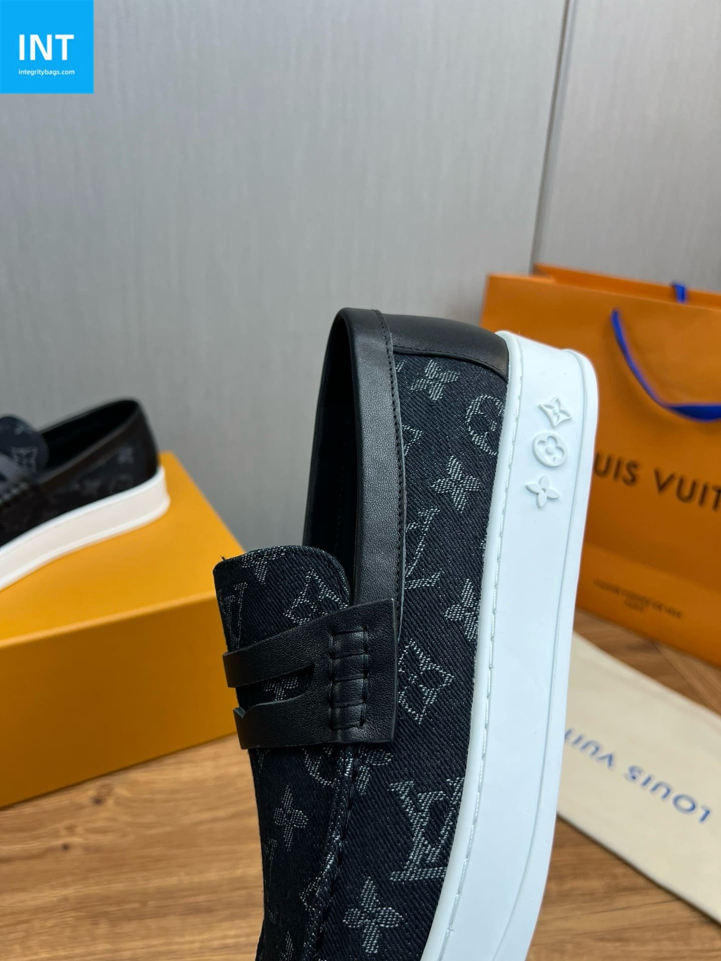 L0vis Vvtt0n Shoes | Mastercraft Quality