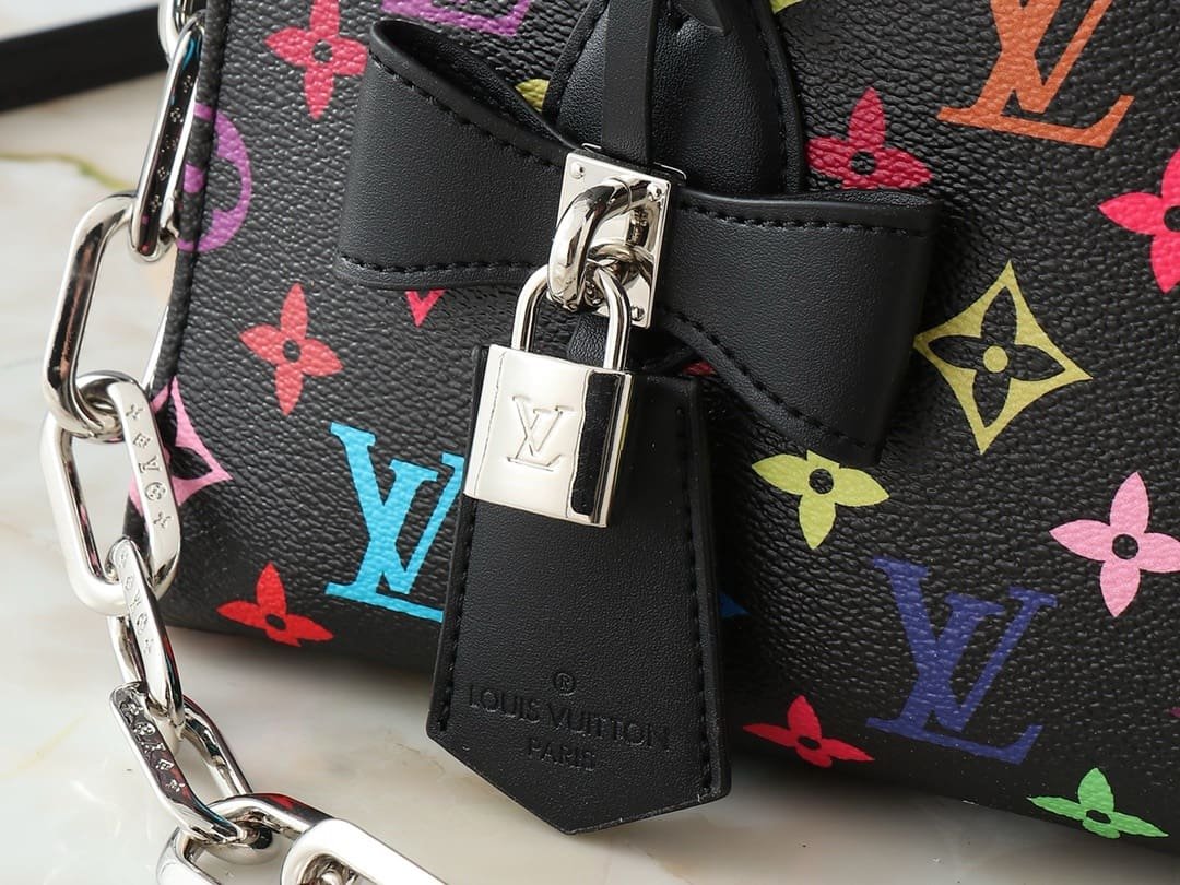L0vis Vvtt0n M13260 LV x TM OnTheGo East West Chain