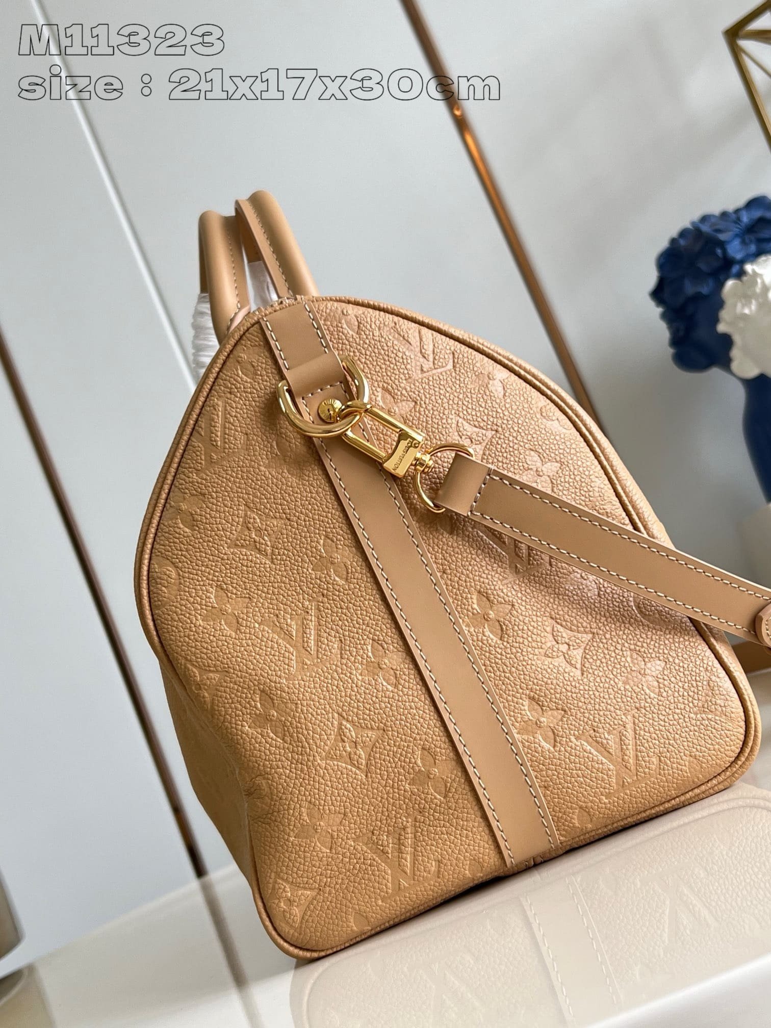 L0vis Vvtt0n M11323 Speedy Soft 30