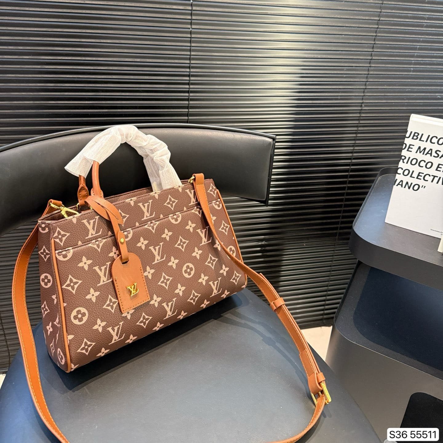 L0vis Vvtt0n Sully PM leather handbag