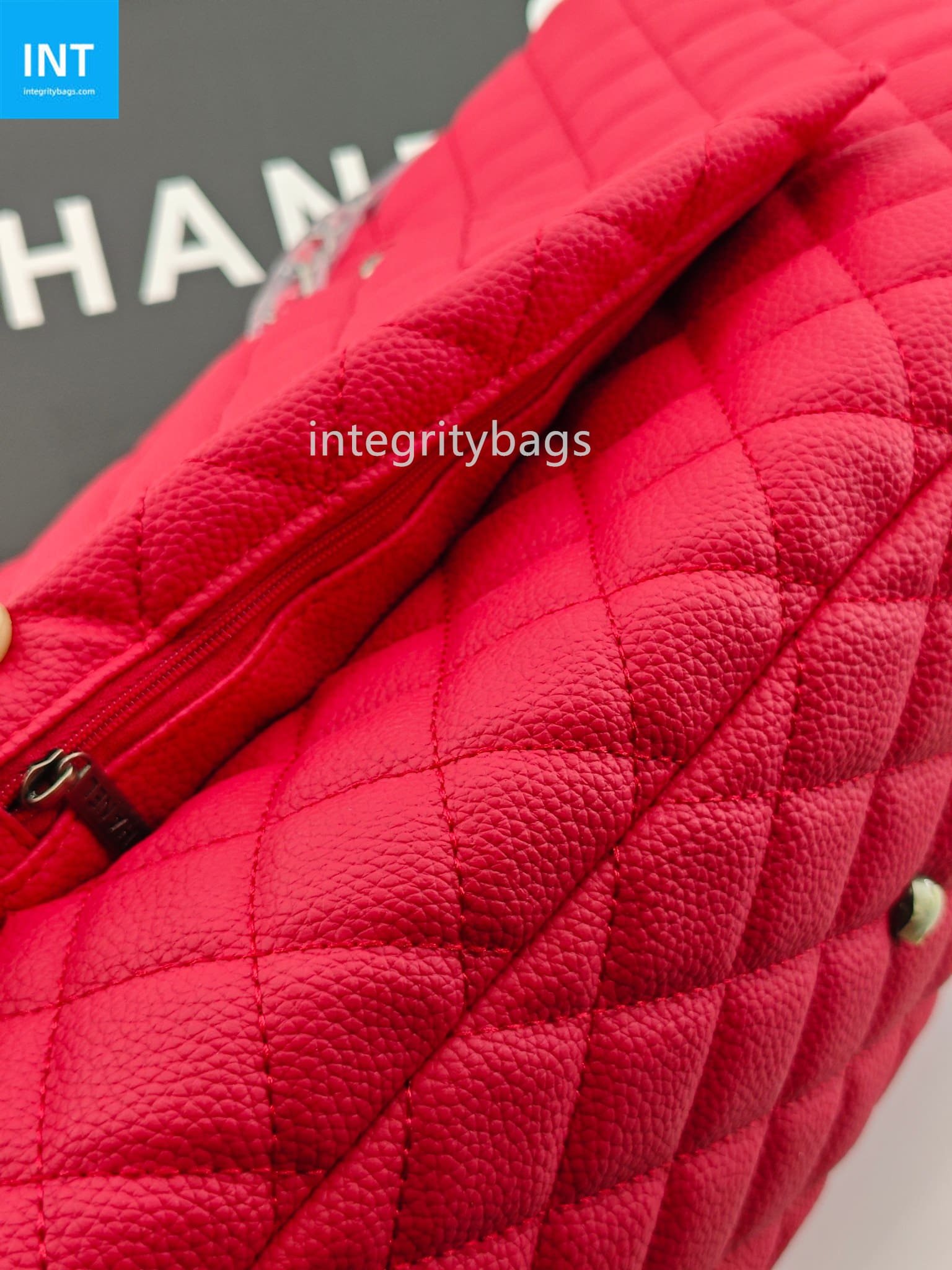 Ch**el bag