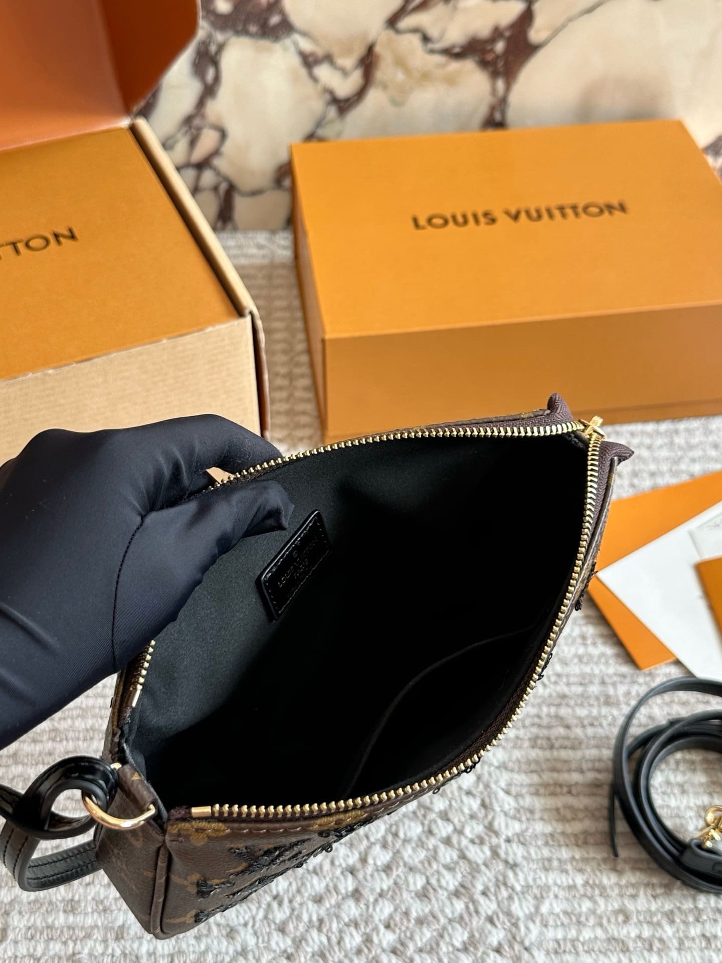 L0vis Vvtt0n M26473 Pochette Accessoires