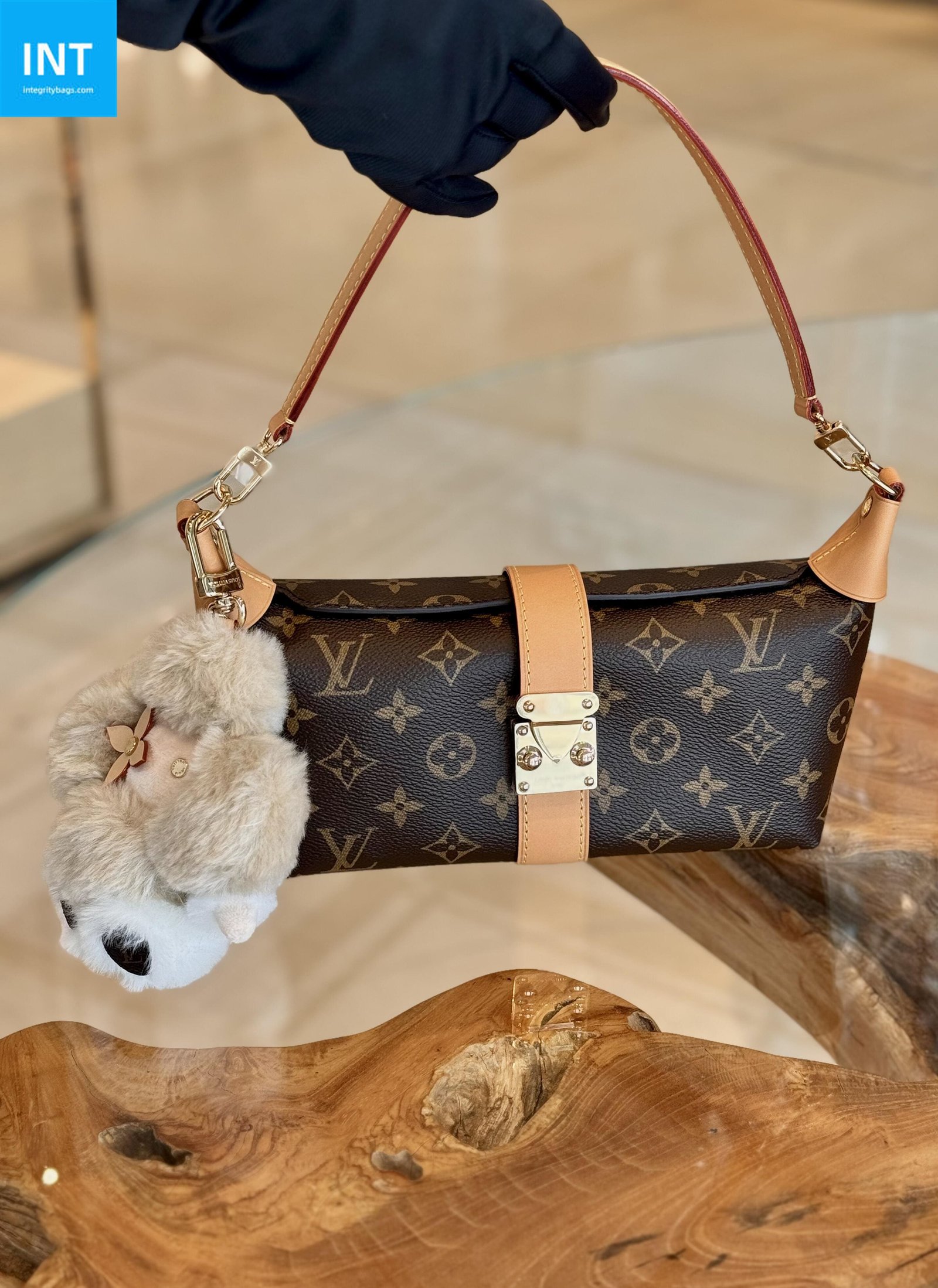 L0vis Vvtt0n M26191 POCHETTE MIA