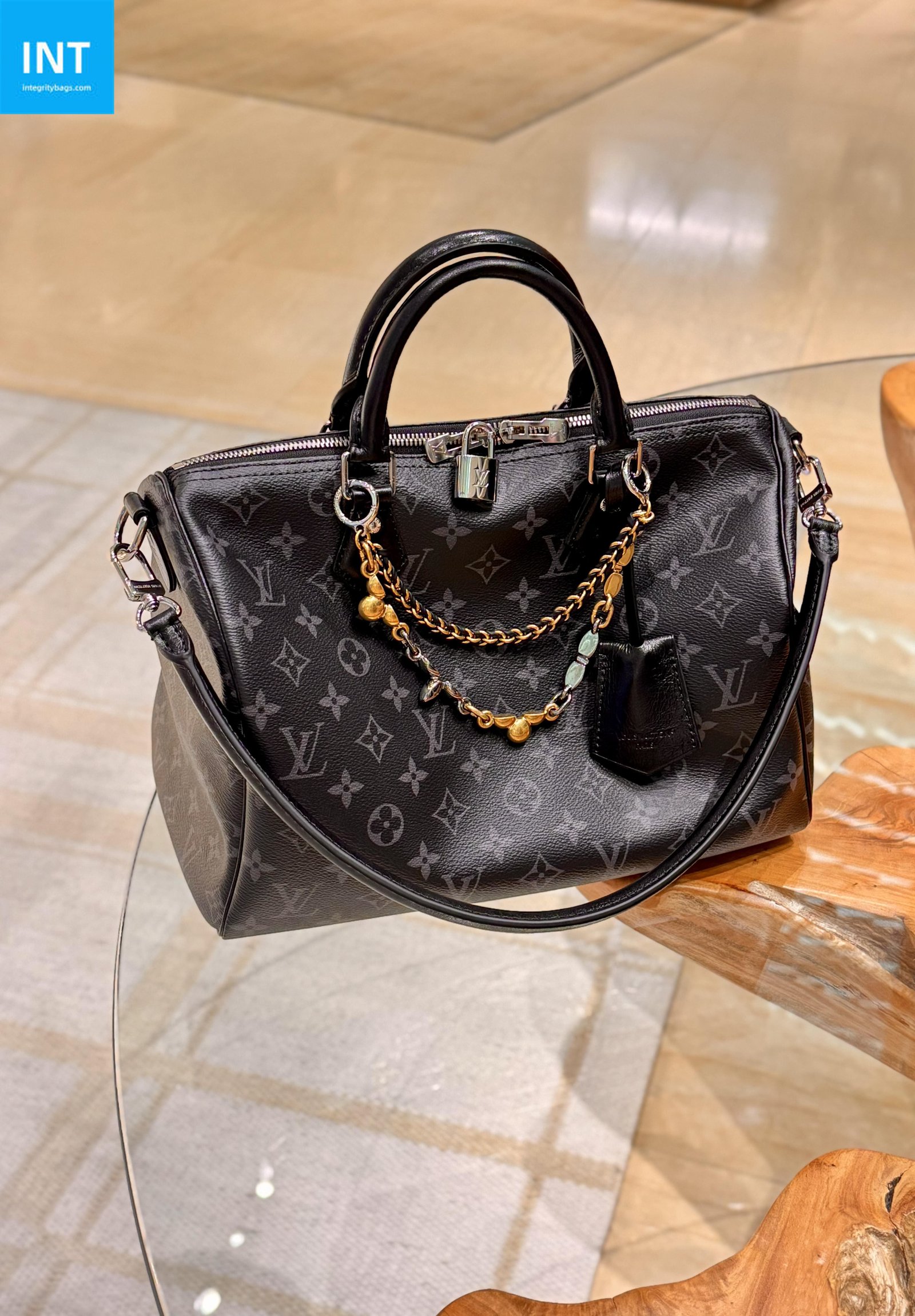 L0vis Vvtt0n M15102 Speedy Soft 30