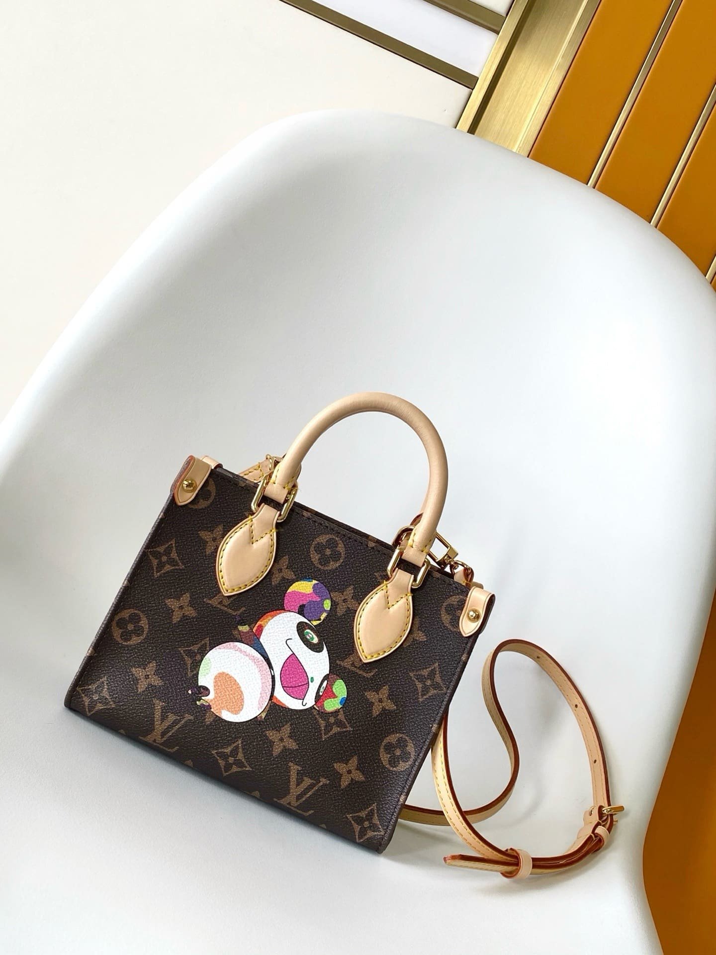L0vis Vvtt0n M13668 LV x TM ONTHEGO BB Bag