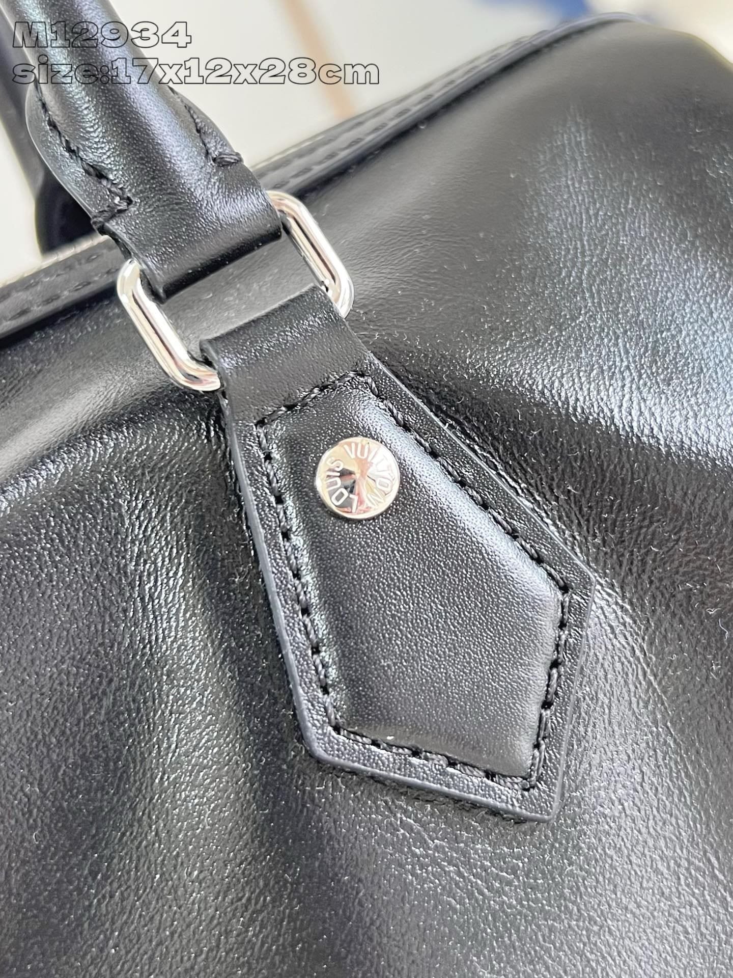 L0vis Vvtt0n M12934 Speedy Cargo Vibe