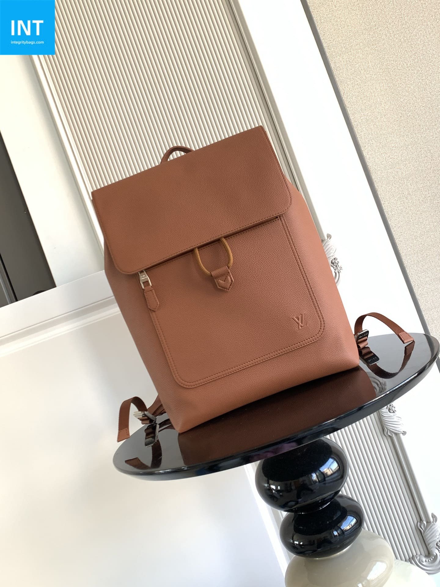 L0vis Vvtt0n M26023 Fastline Backpack