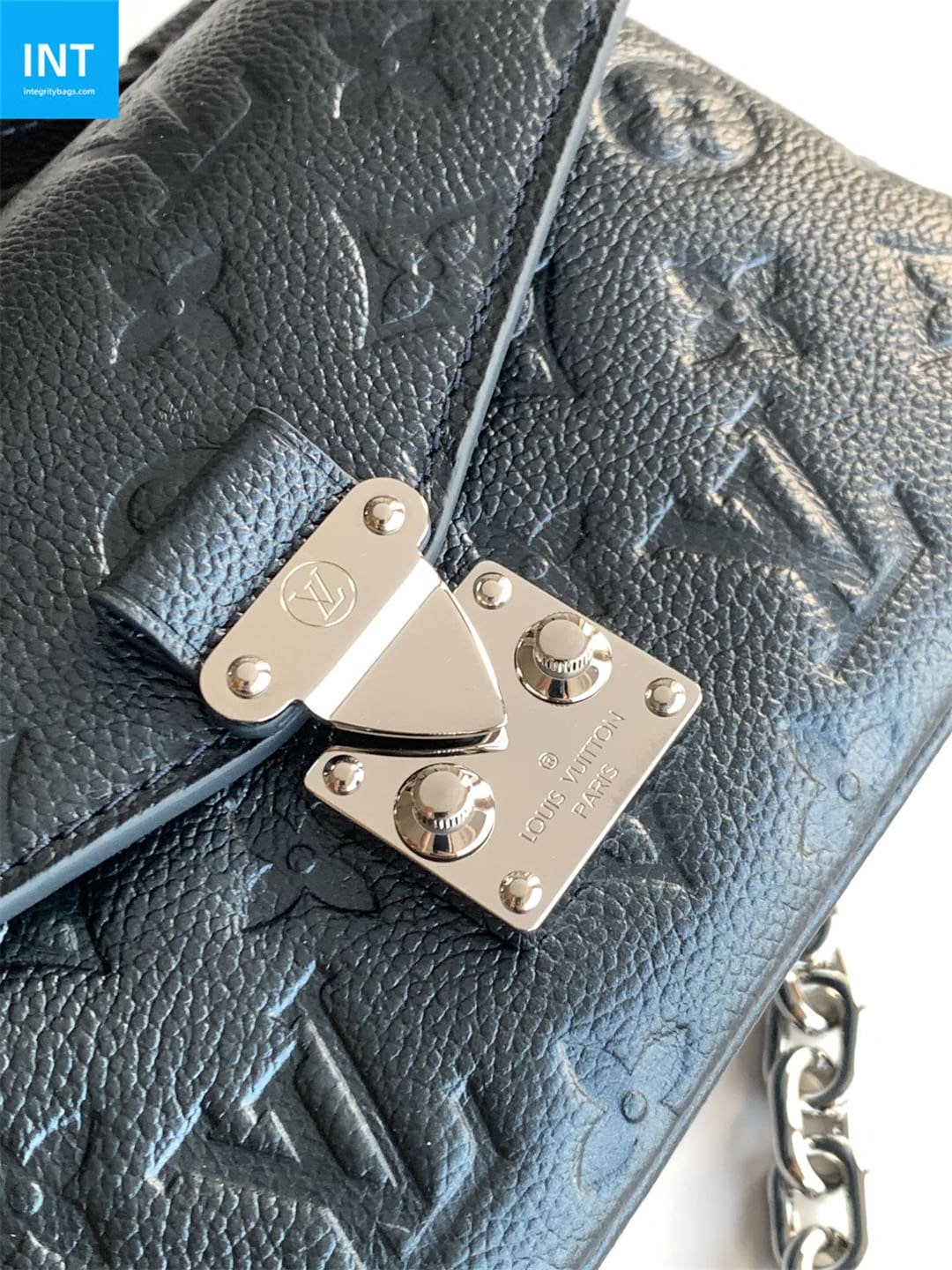 L0vis Vvtt0n M26456 Pochette Metis East West