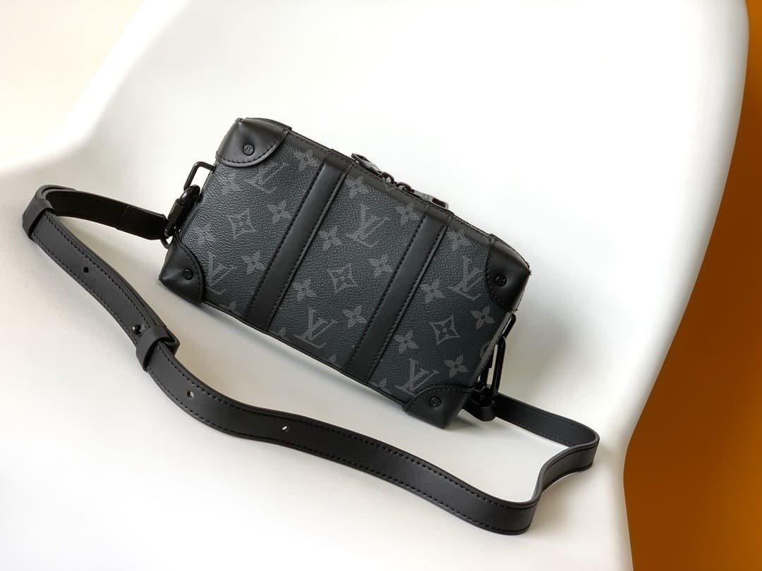 L0vis Vvtt0n M69838 Soft Trunk Wallet