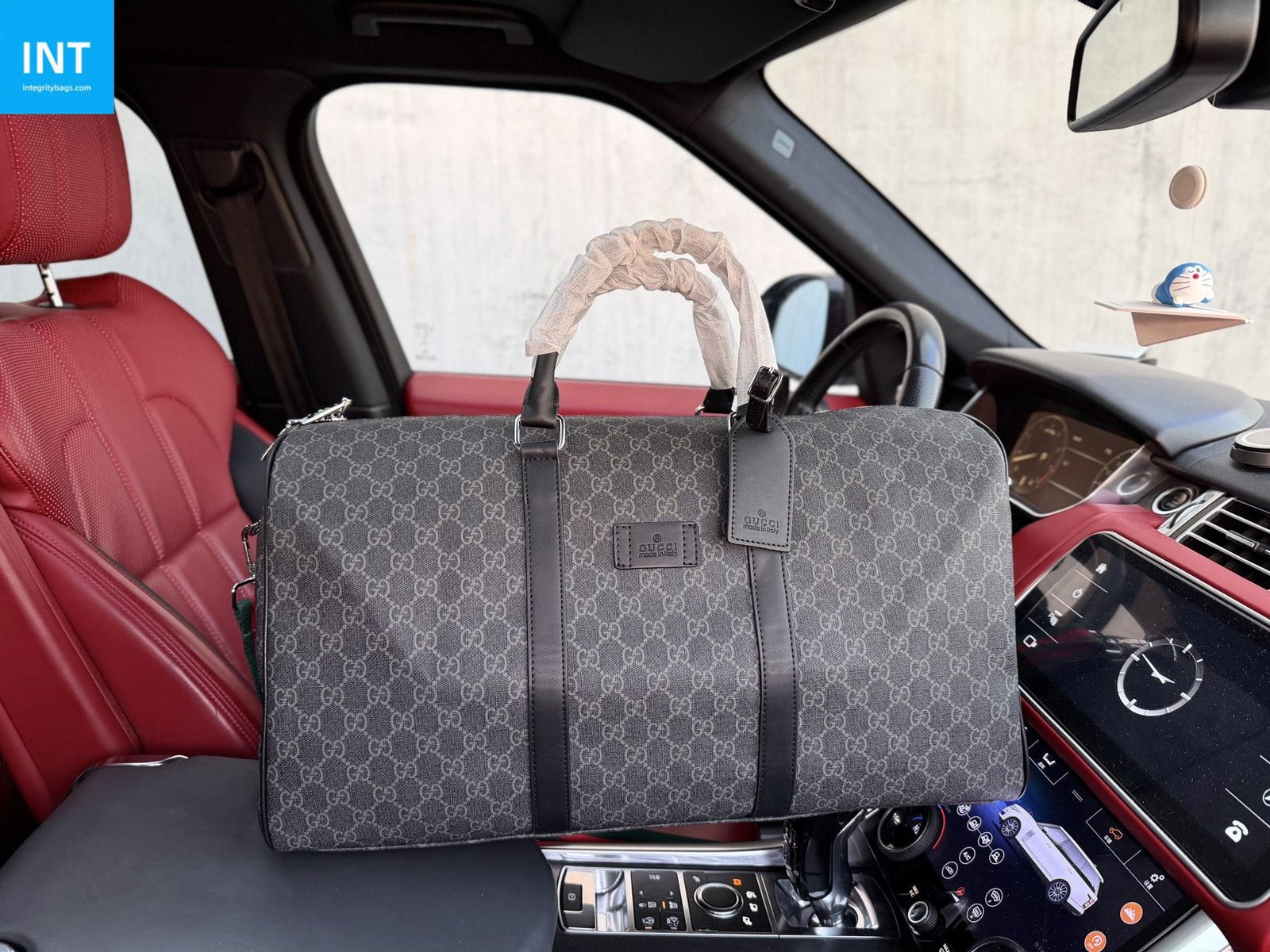 Gvc*1 LARGE DUFFLE BAG