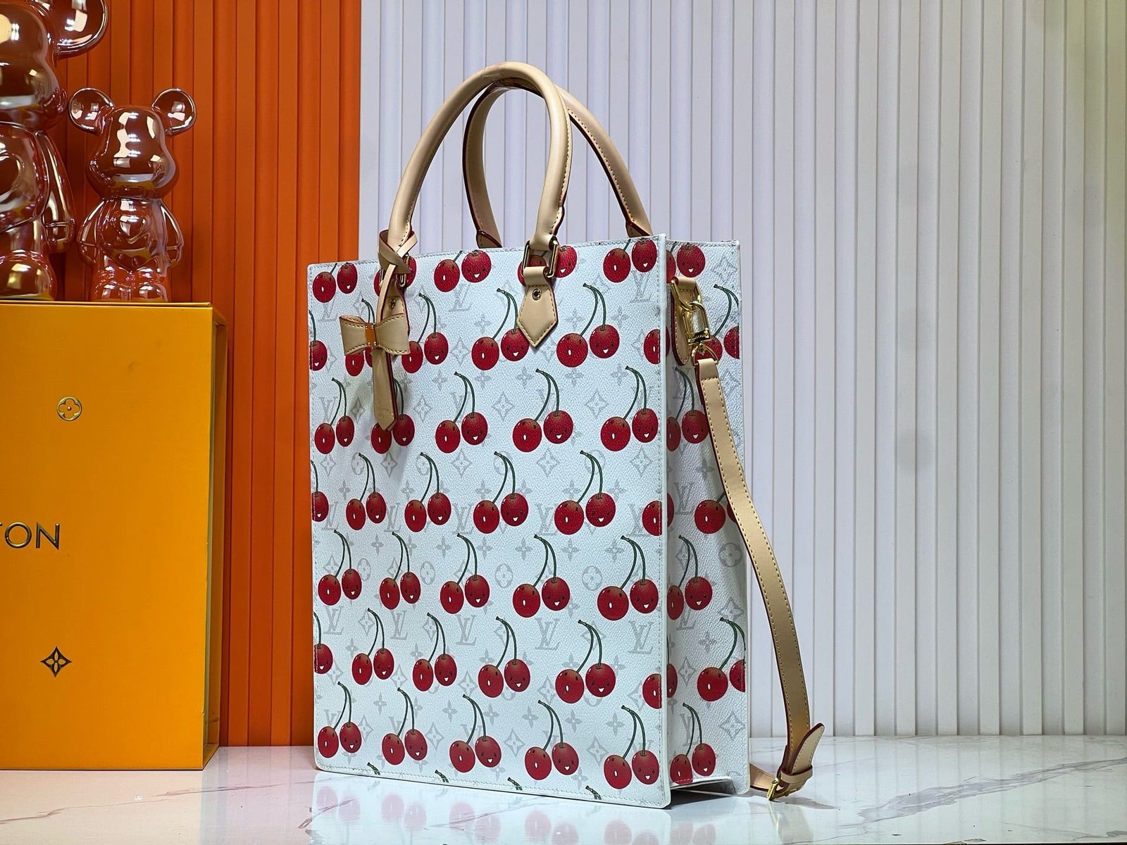 L0vis Vvtt0n LV x TM Sackpla Hand Tote Bag