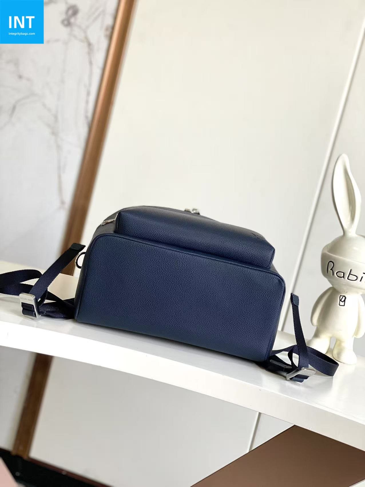 L0vis Vvtt0n M26022 Discovery Work Backpack