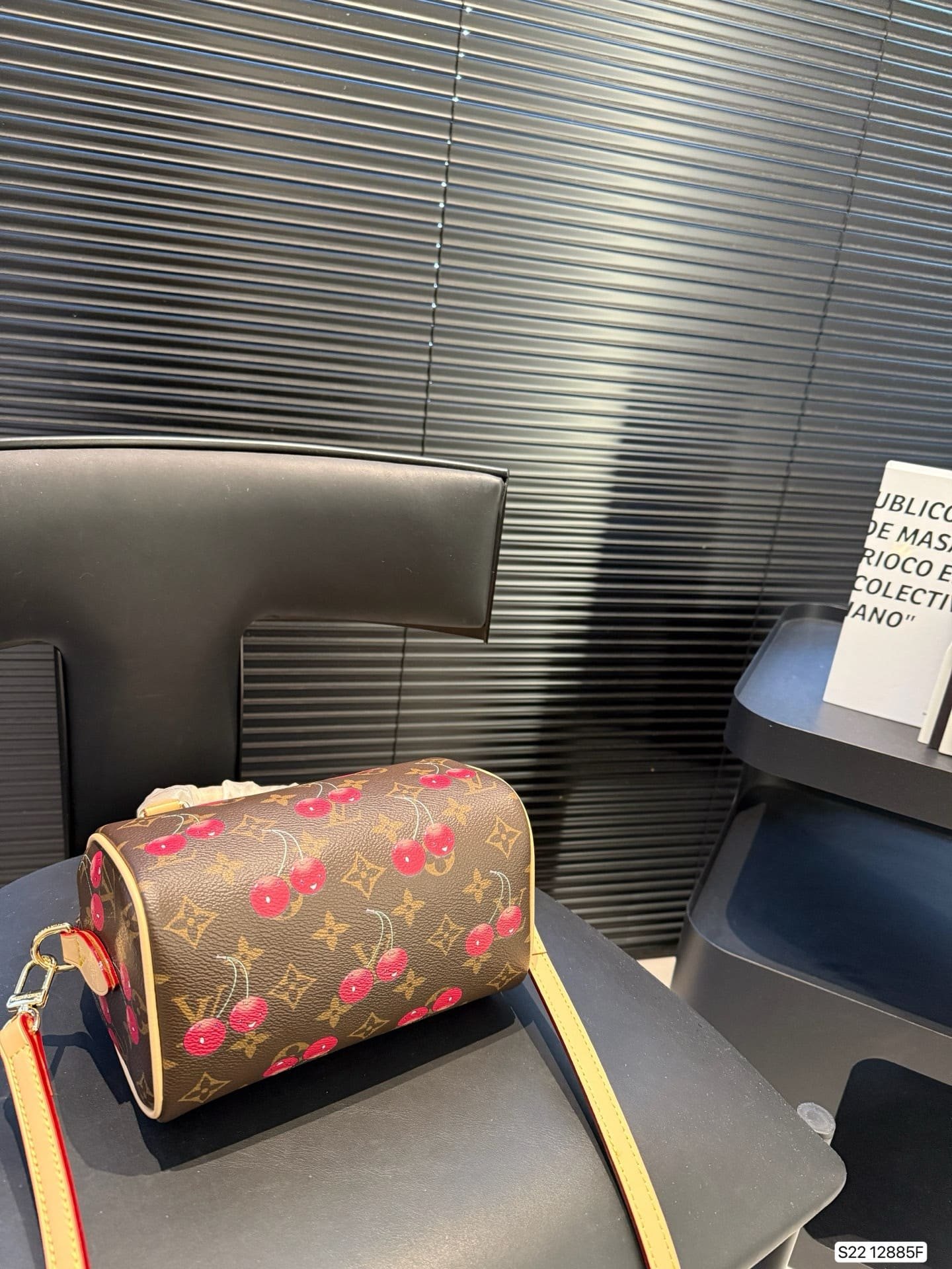 L0vis Vvtt0n M13094 LV x TM Speedy Bandoulière 20