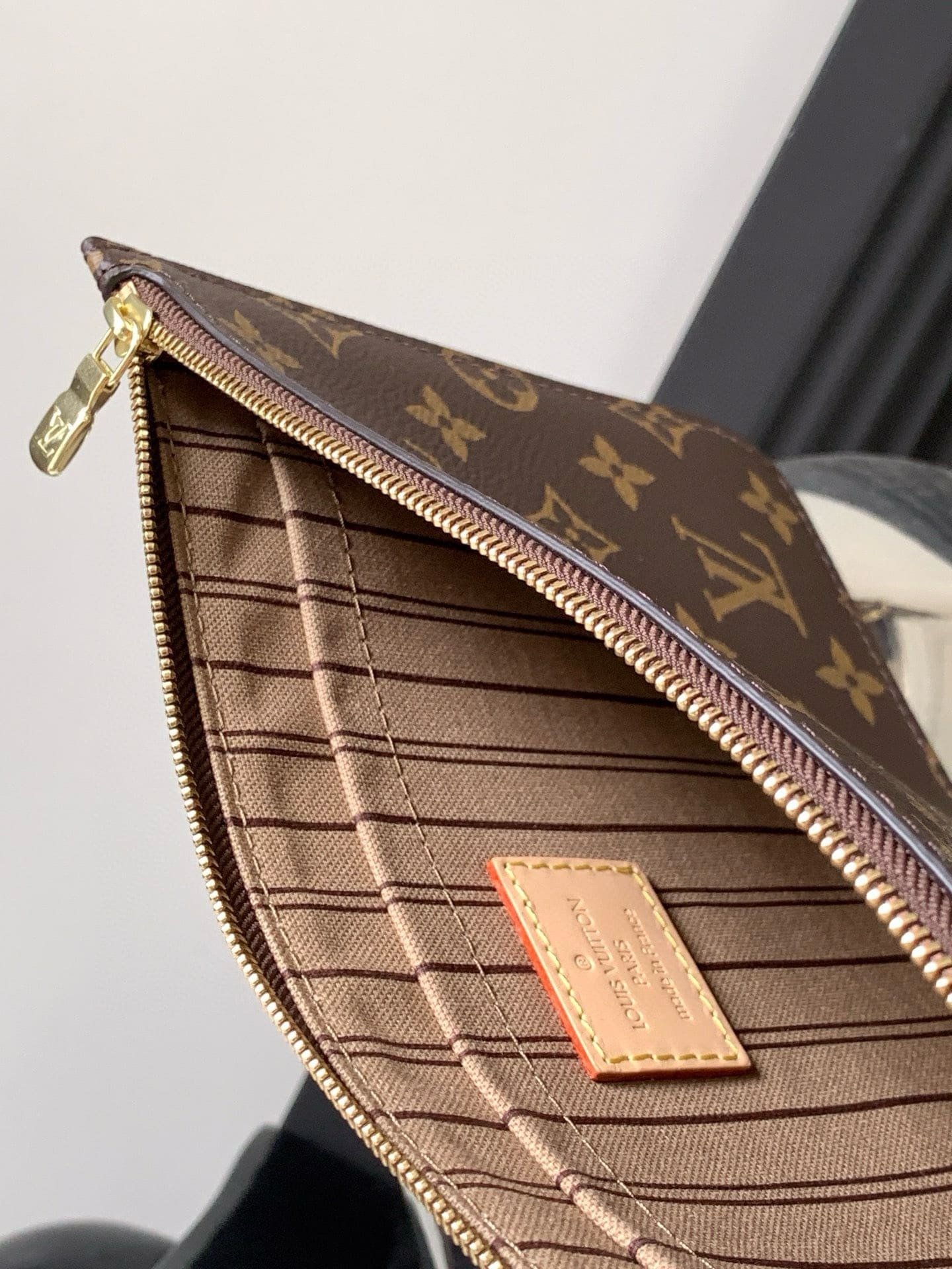 L0vis Vvtt0n M46975 Neverfull MM