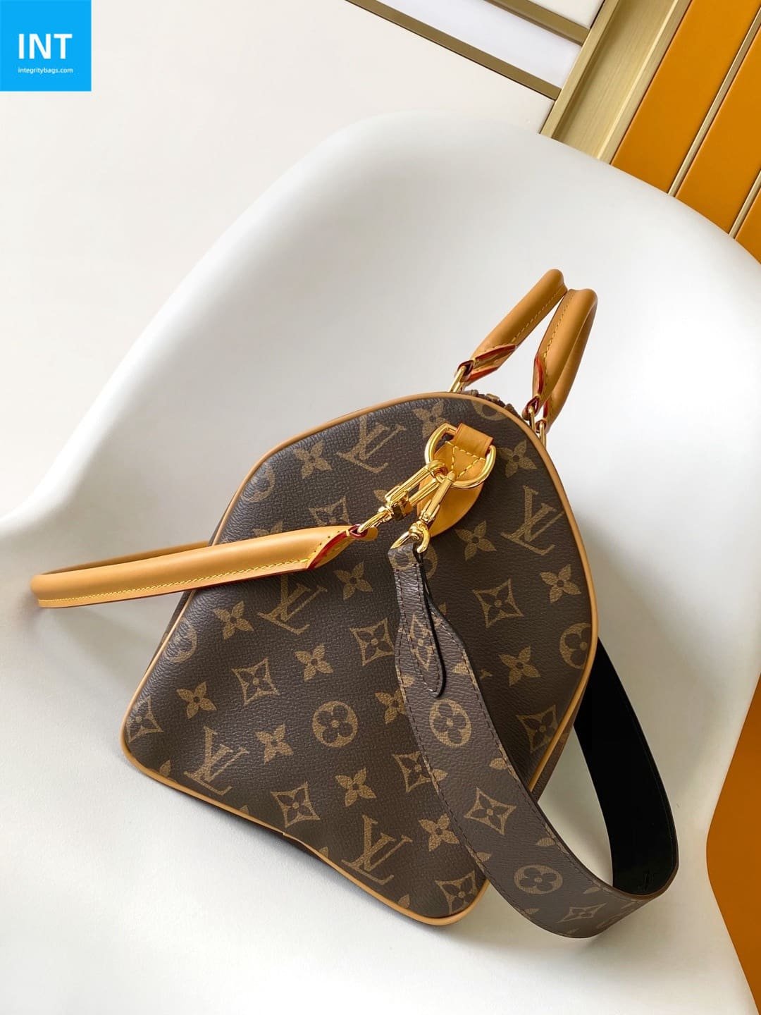 L0vis Vvtt0n N87212 Speedy Soft 30 Boho