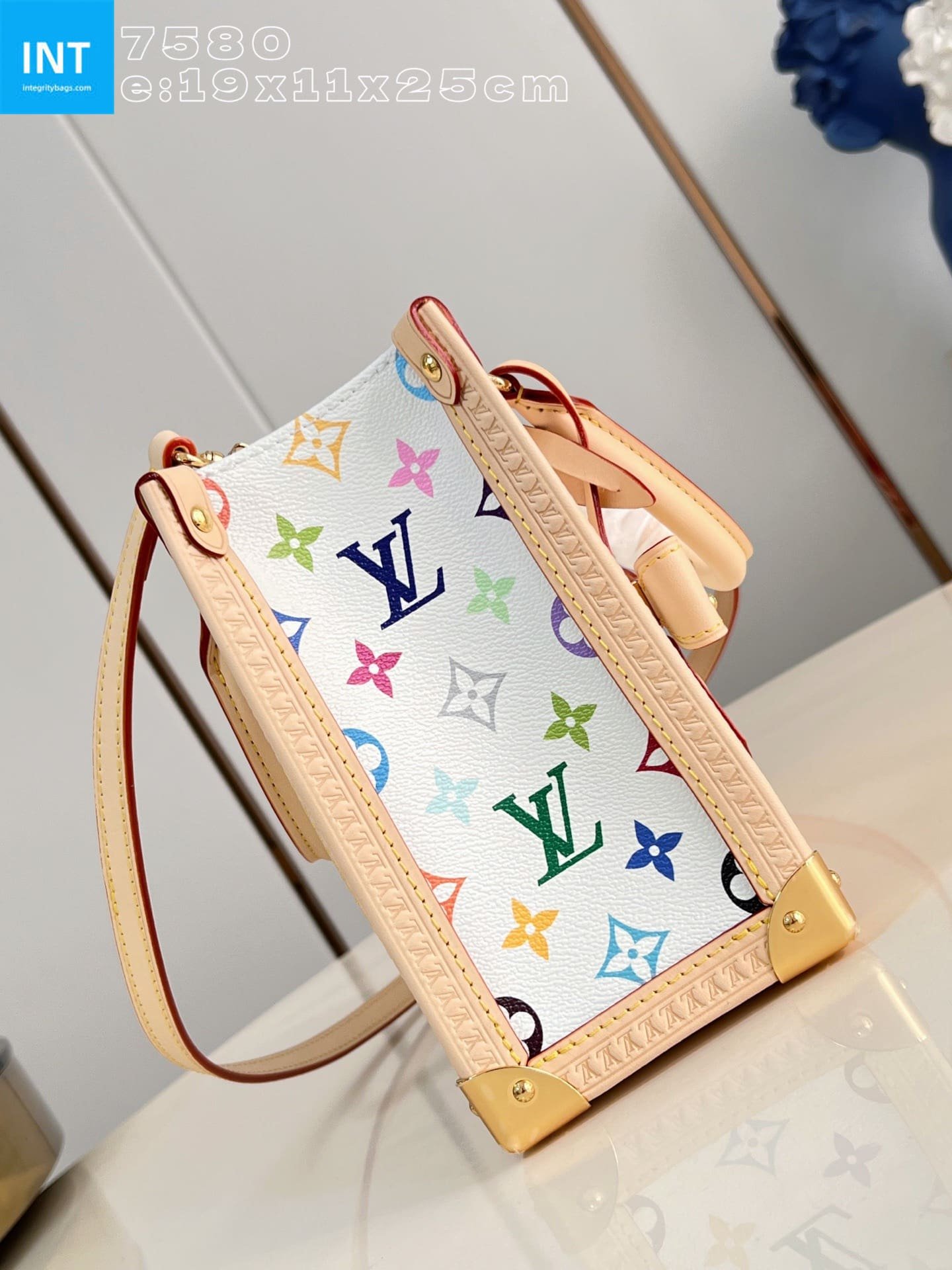 L0vis Vvtt0n M27580 LV x TM Onthego PM
