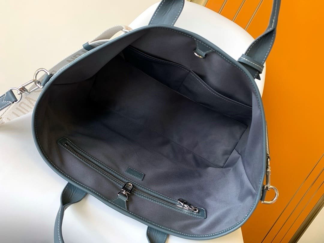 L0vis Vvtt0n M22537 Weekend Tote NM