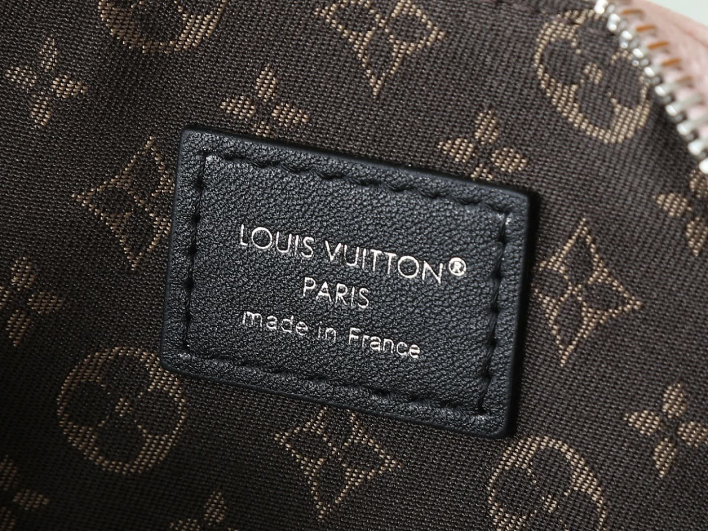 L0vis Vvtt0n M25566 Nano LV Biker
