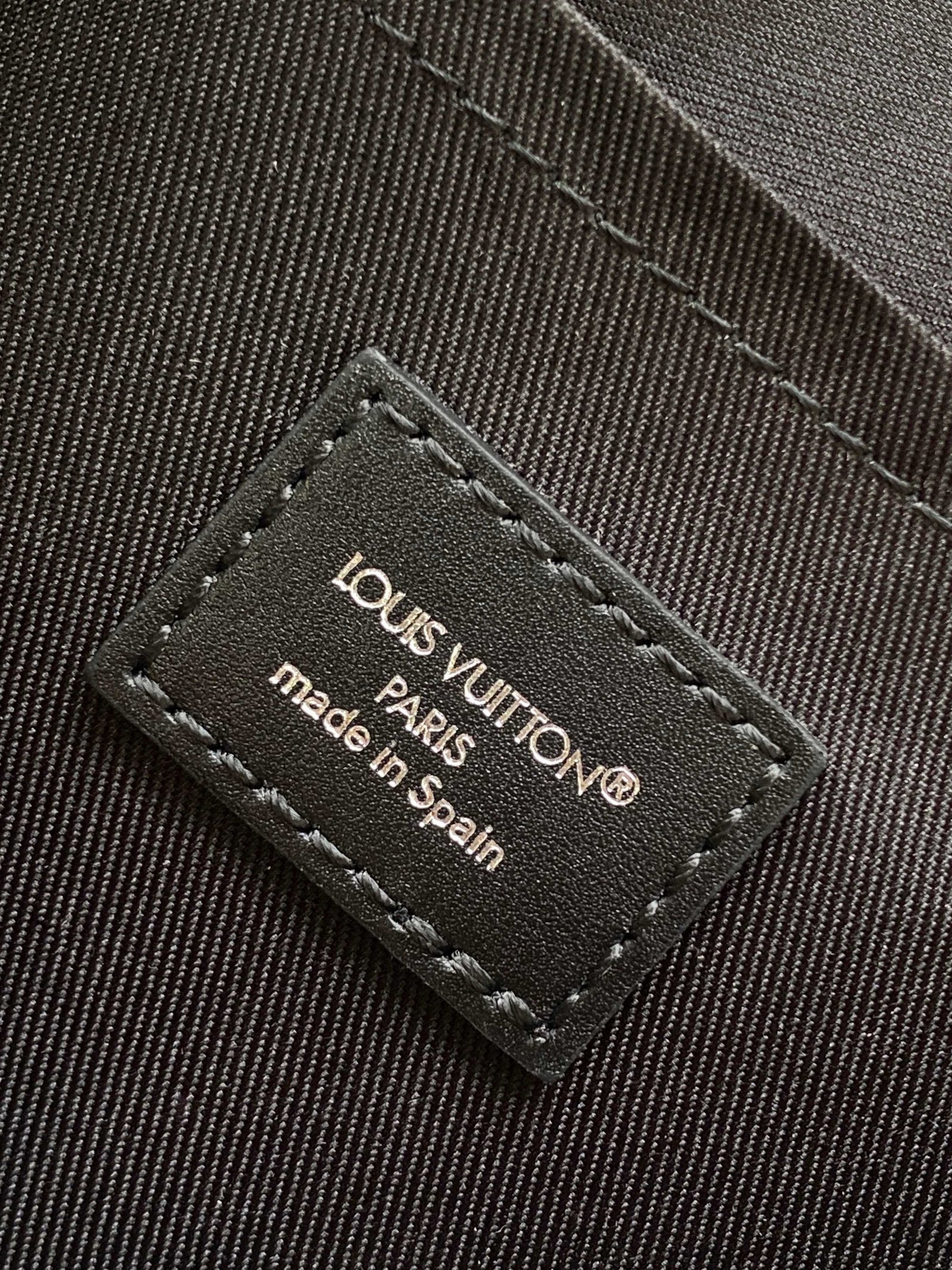 L0vis Vvtt0n P01942 Keepall Bandoulière 25 Mon Monogram