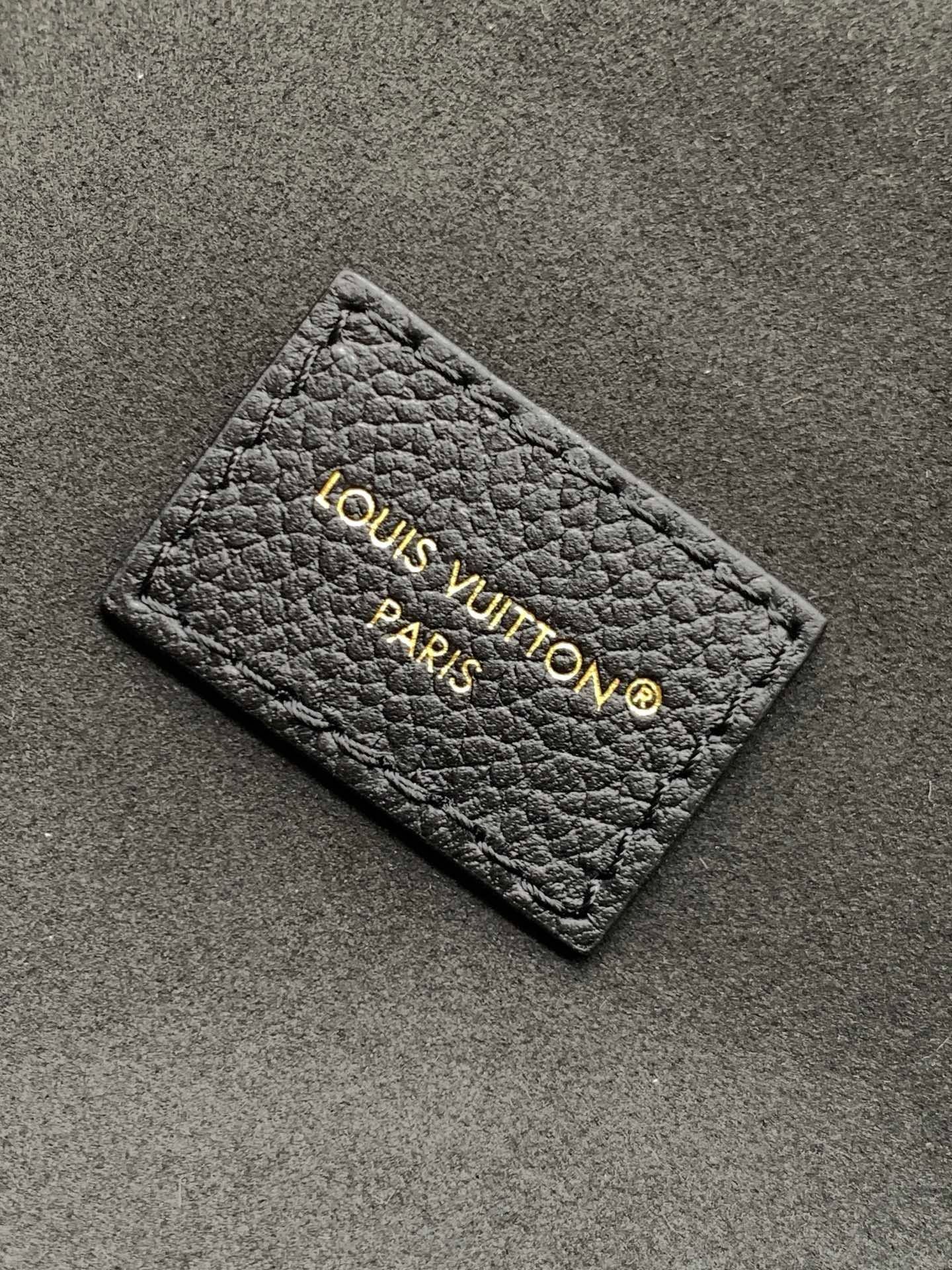 L0vis Vvtt0n M14604 Anytime Flap Bag