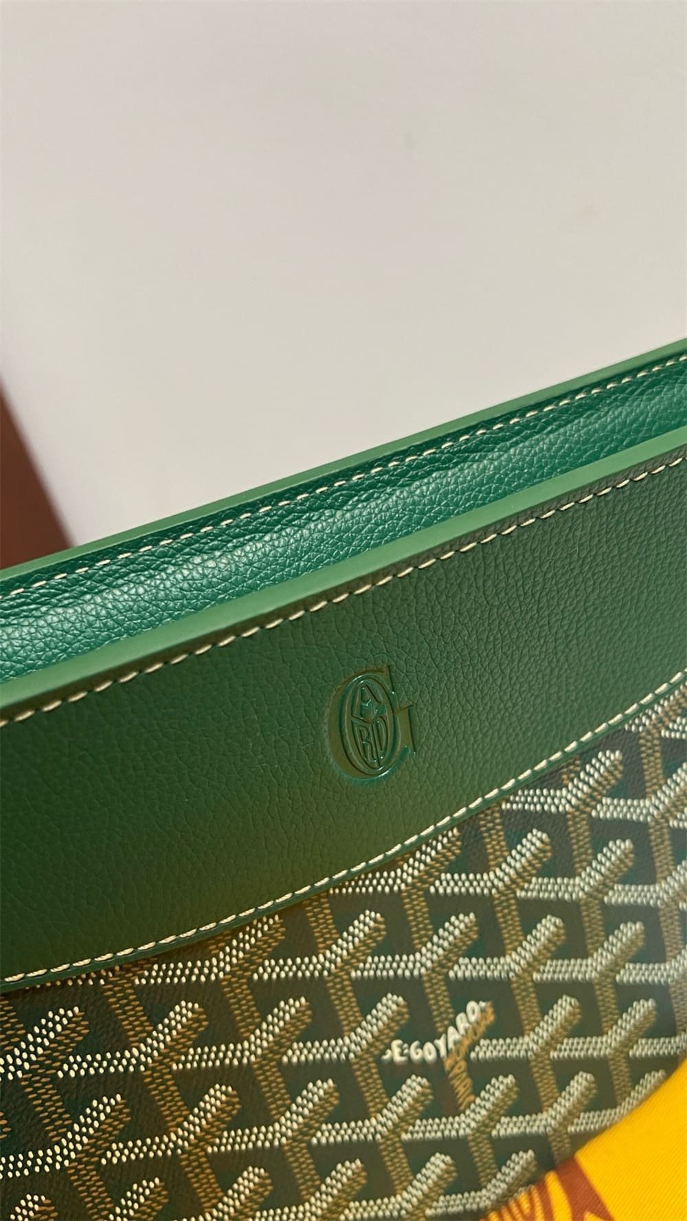G09ard Hirondelle bag
