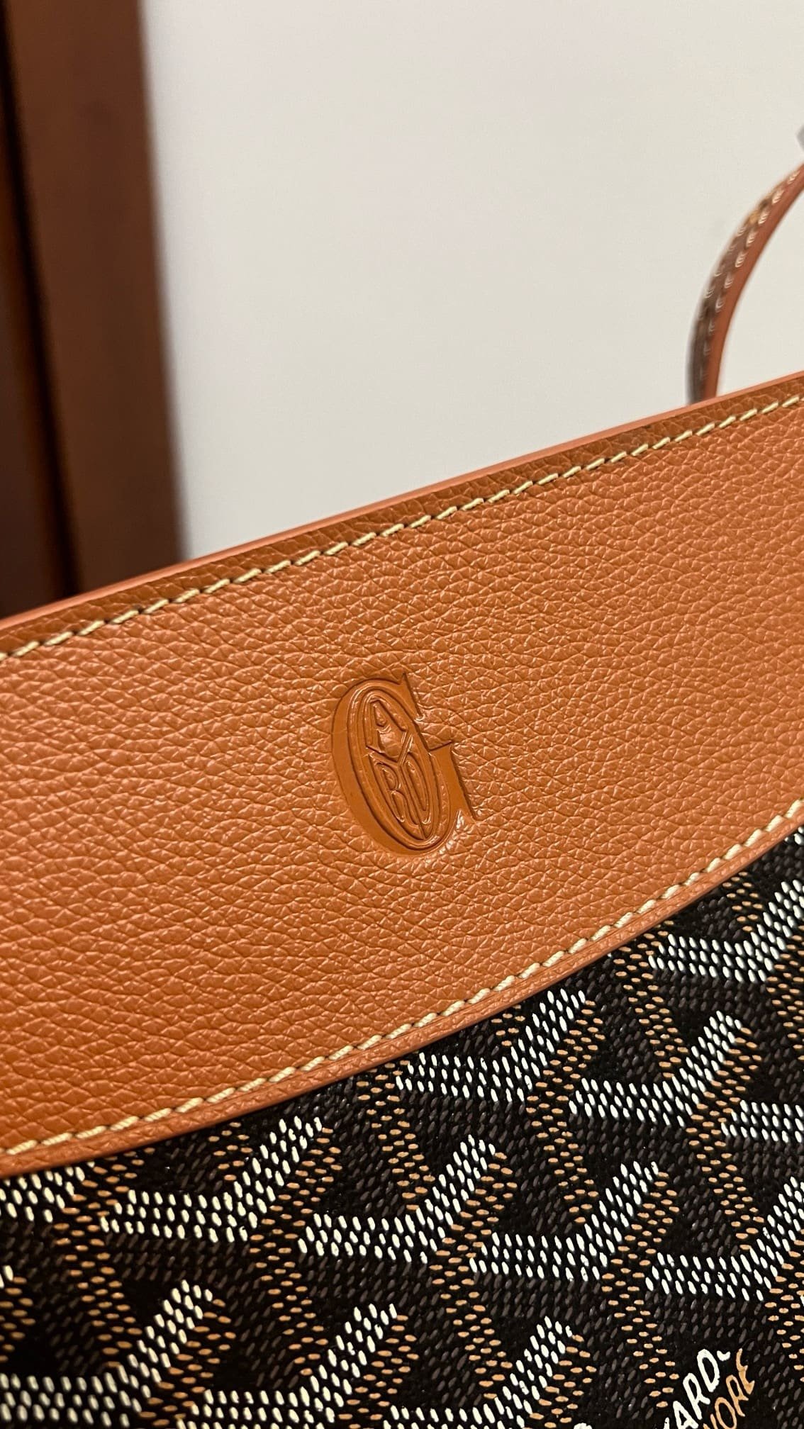 G09ard Hirondelle bag