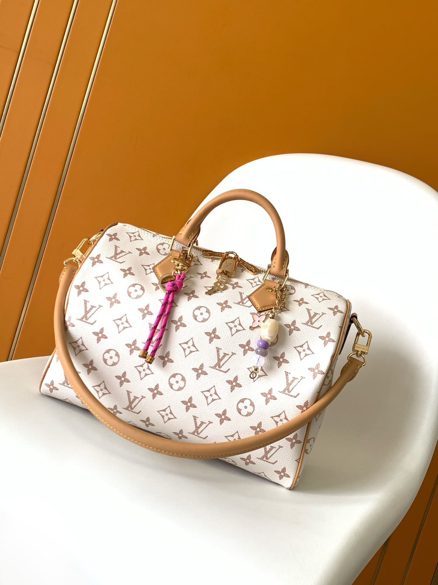 L0vis Vvtt0n M15108 Speedy Soft 30 Lucky