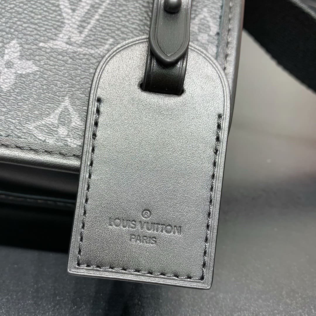 L0vis Vvtt0n M12599 Bosphore Wearable Wallet