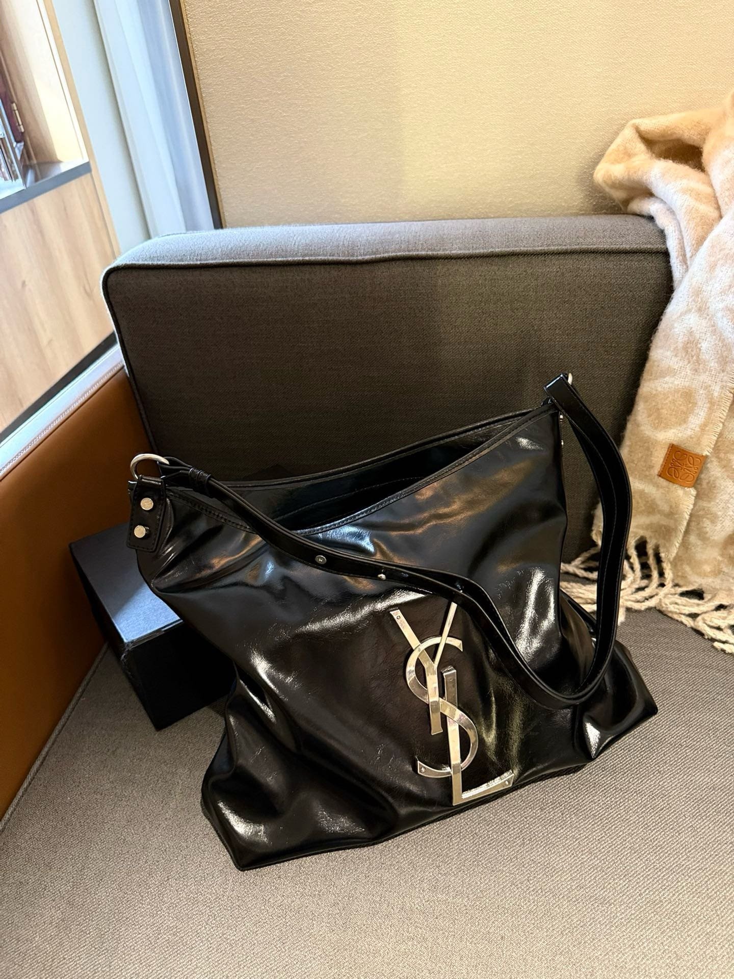 Sa1nt Lau*nt Y51 shopping bag Tote